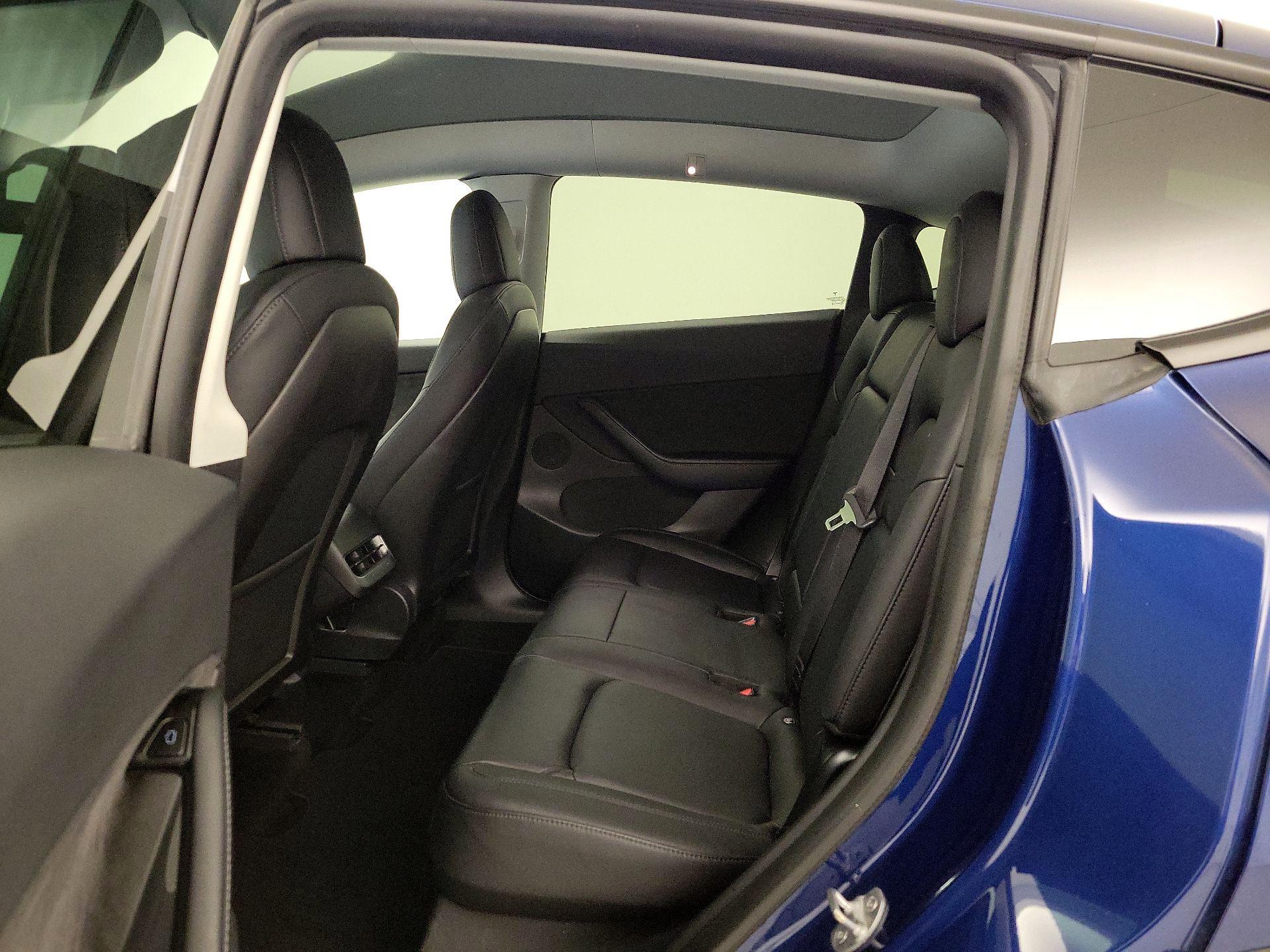 Thumbnail: 2021 Tesla Model Y - 17