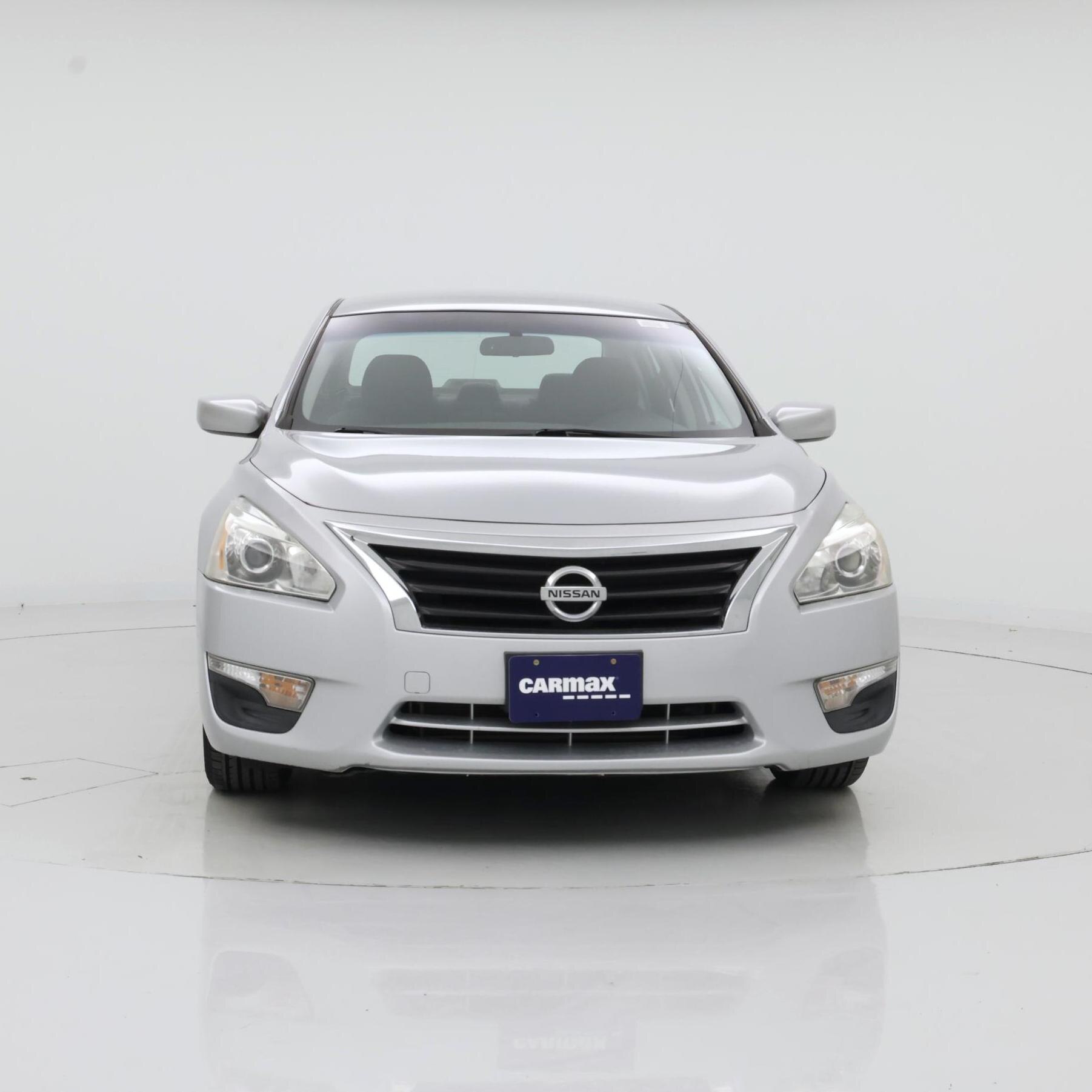 Thumbnail: 2015 Nissan Altima - 5