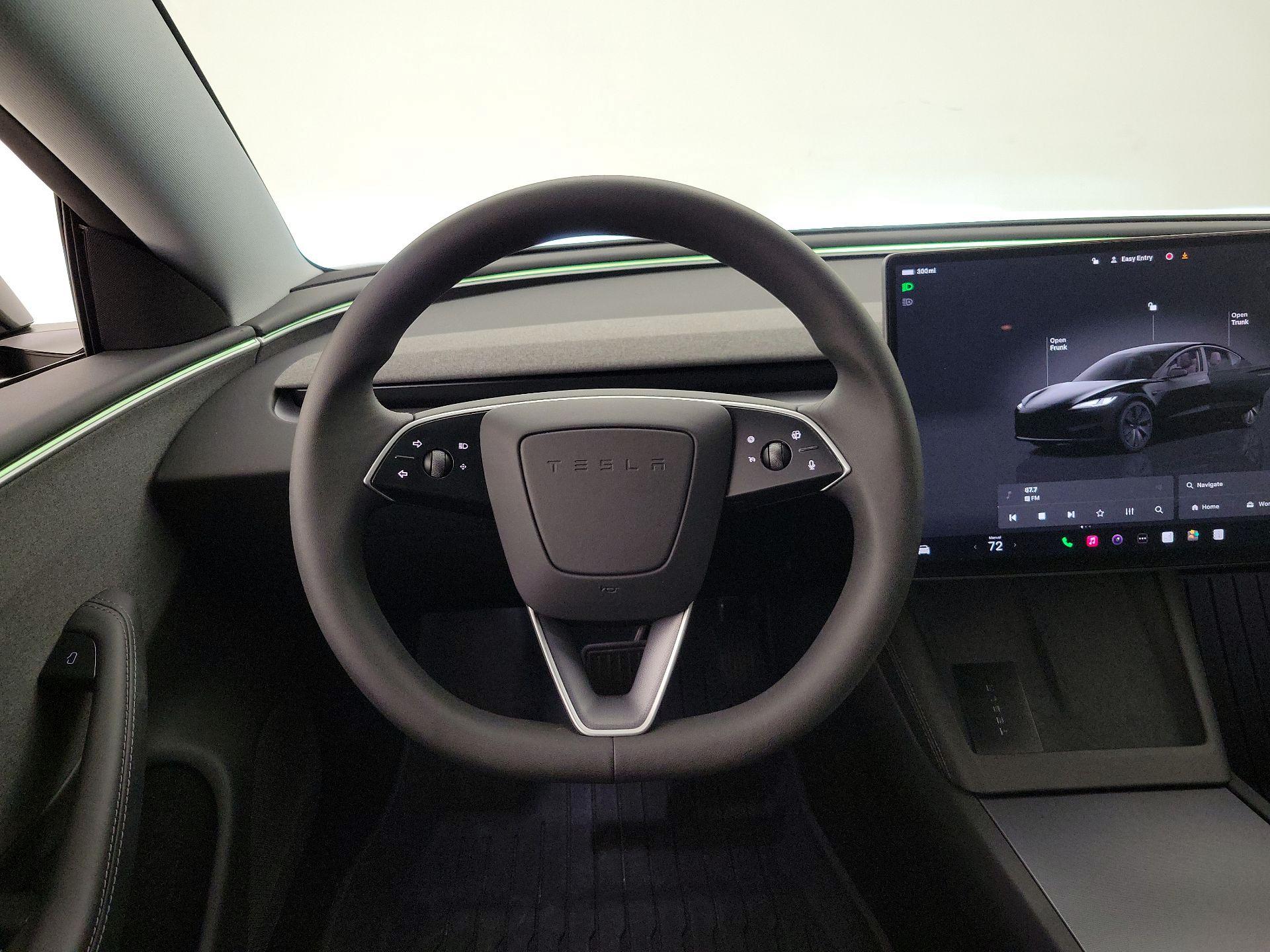 Thumbnail: 2024 Tesla Model 3 - 10