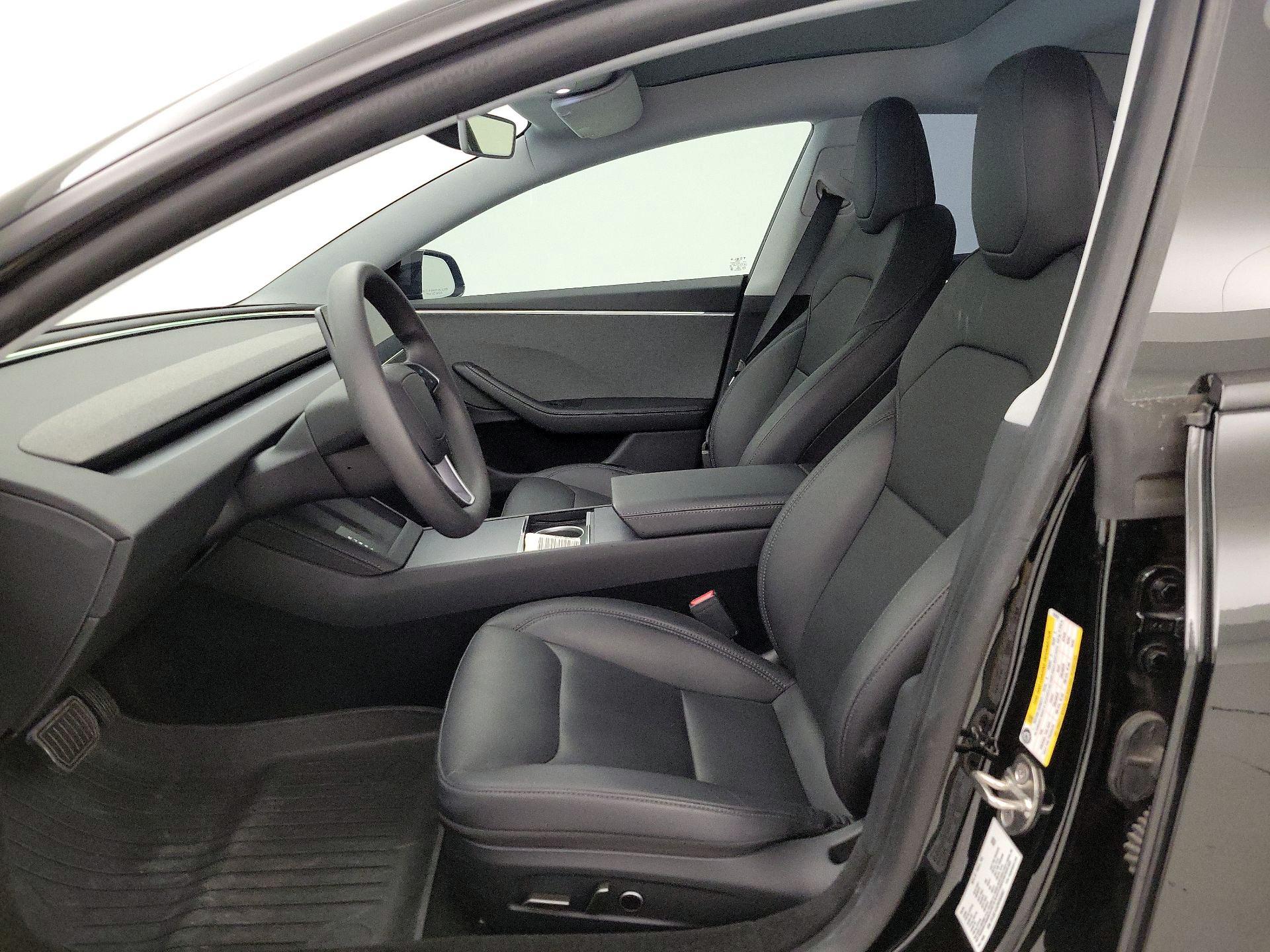 Thumbnail: 2024 Tesla Model 3 - 11