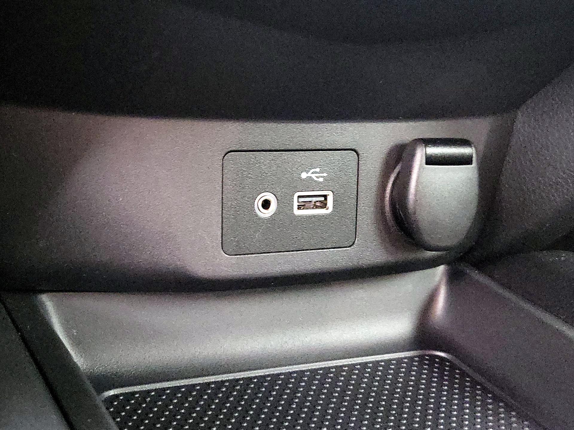 Thumbnail: 2020 Nissan Rogue - 18