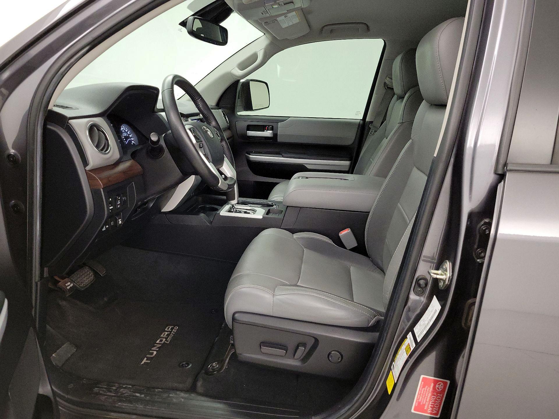 Thumbnail: 2020 Toyota Tundra - 11