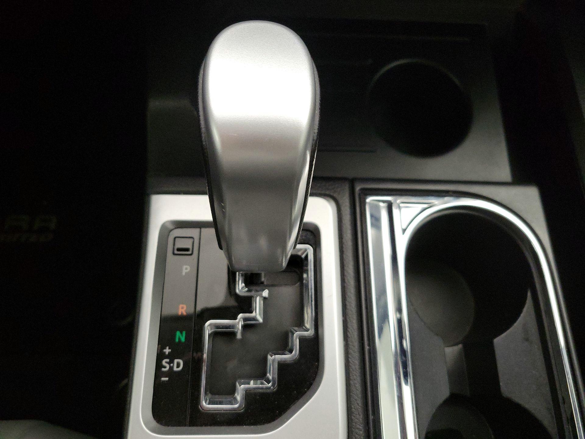 Thumbnail: 2020 Toyota Tundra - 17