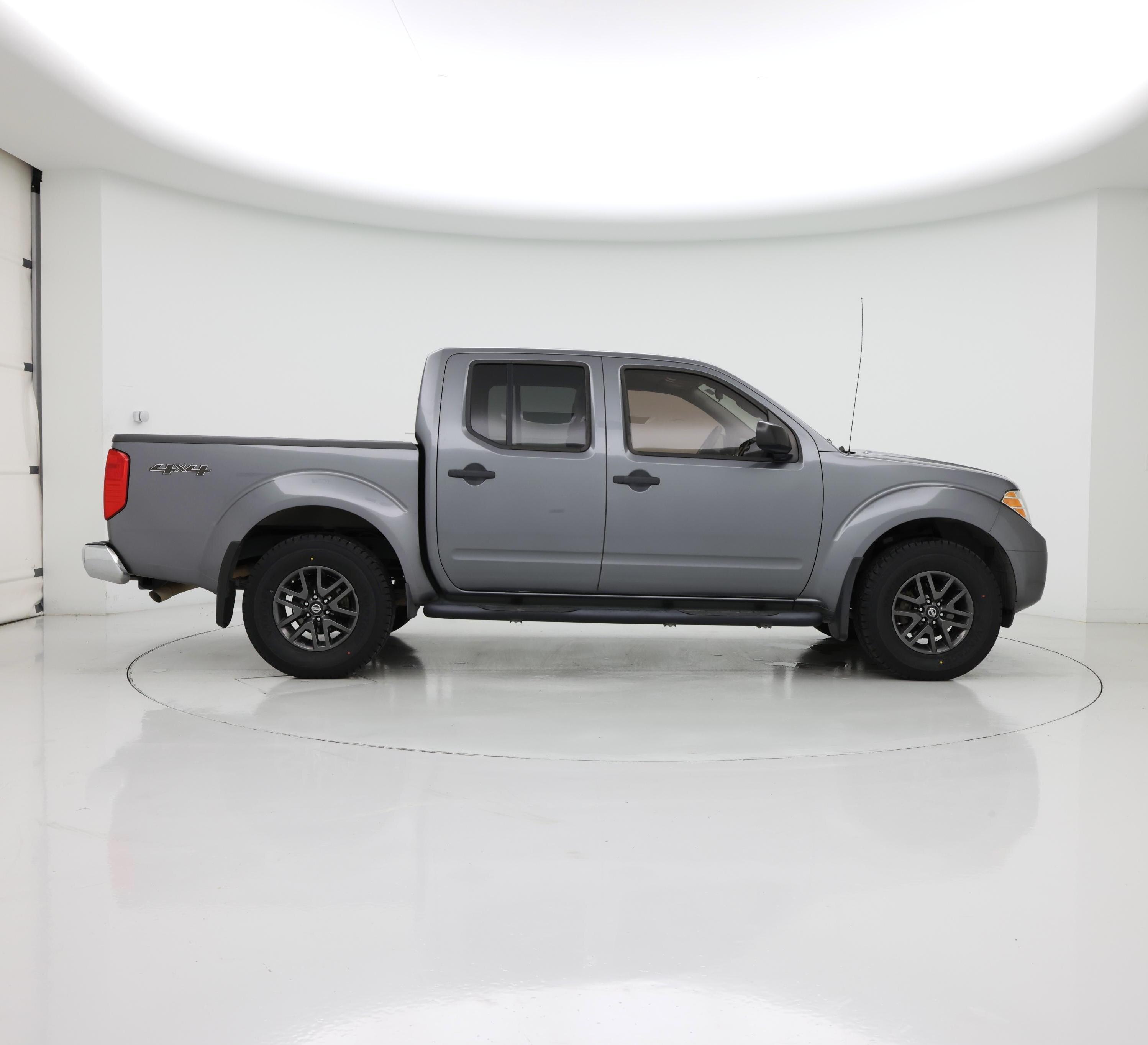 Thumbnail: 2018 Nissan Frontier - 7