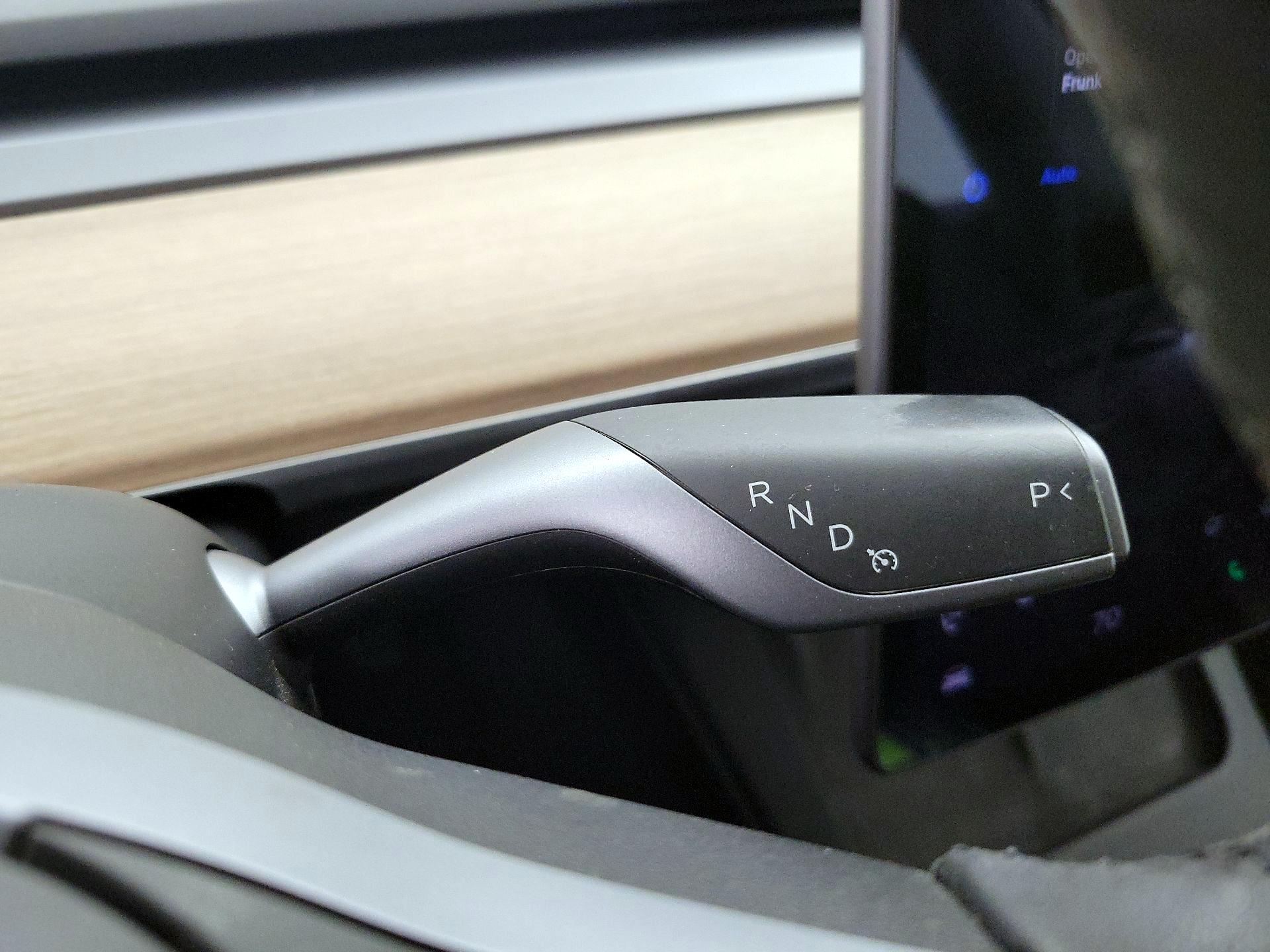 Thumbnail: 2021 Tesla Model 3 - 17