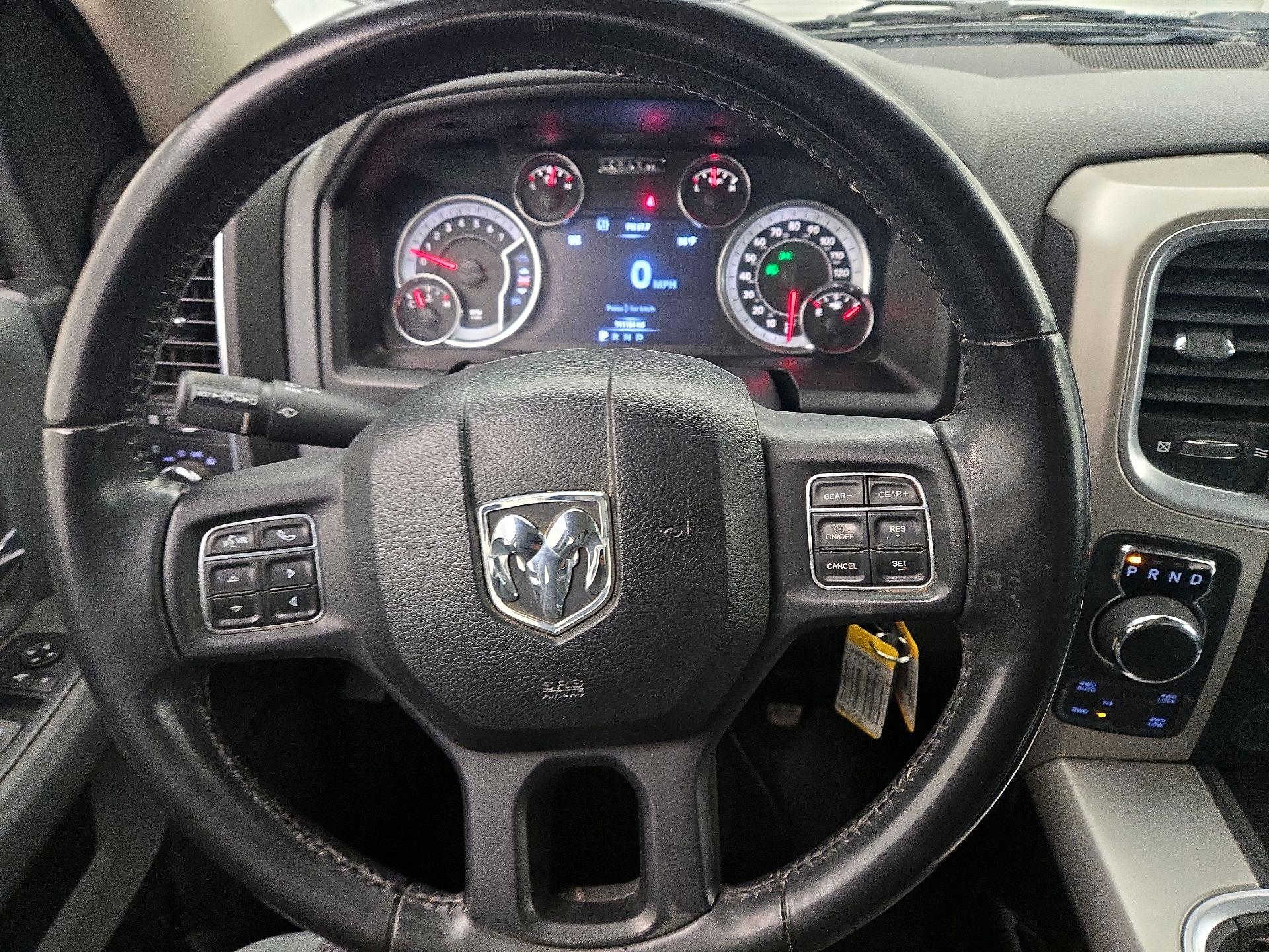 Thumbnail: 2019 RAM 1500 Classic - 10