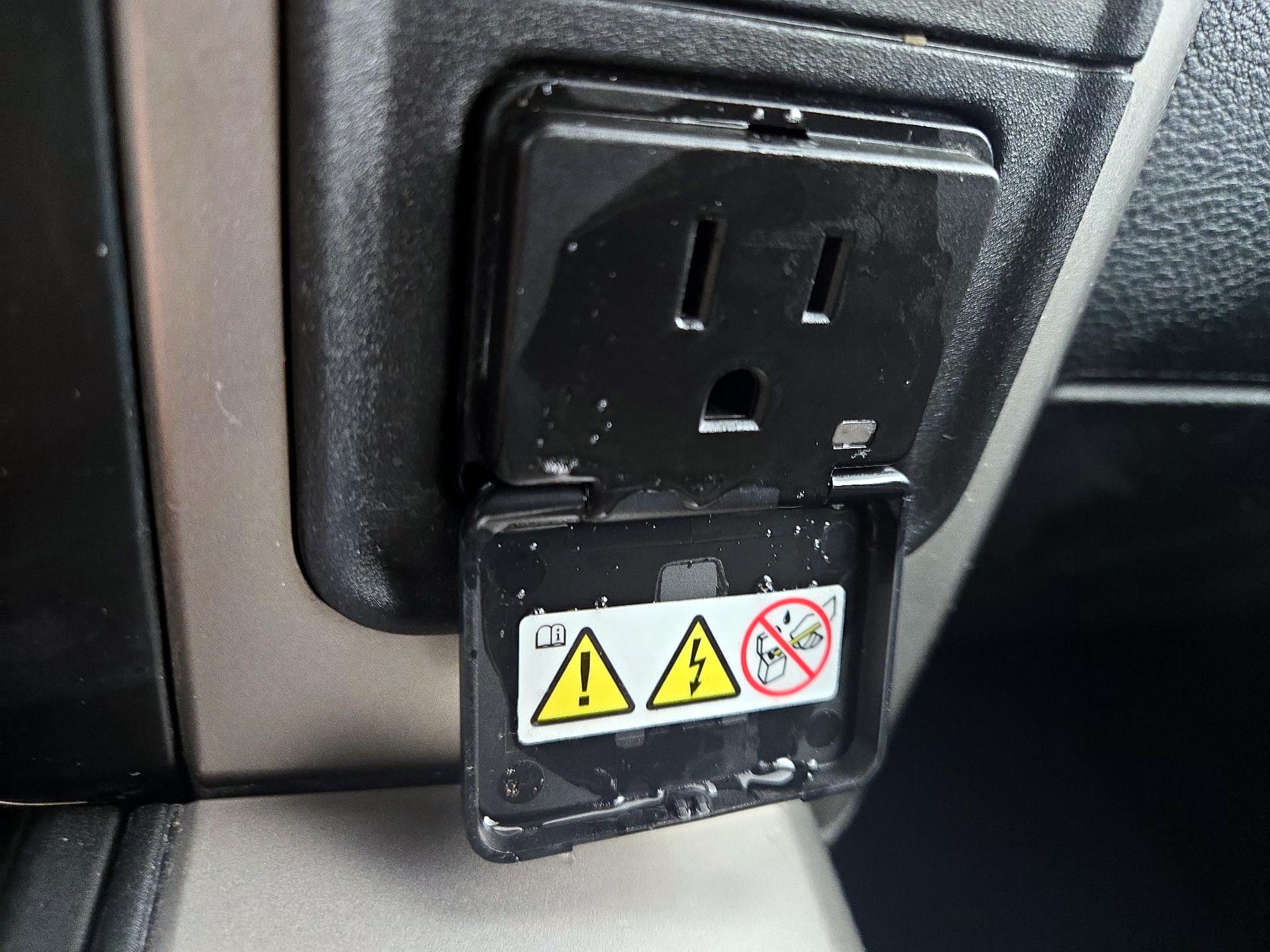 Thumbnail: 2019 RAM 1500 Classic - 18