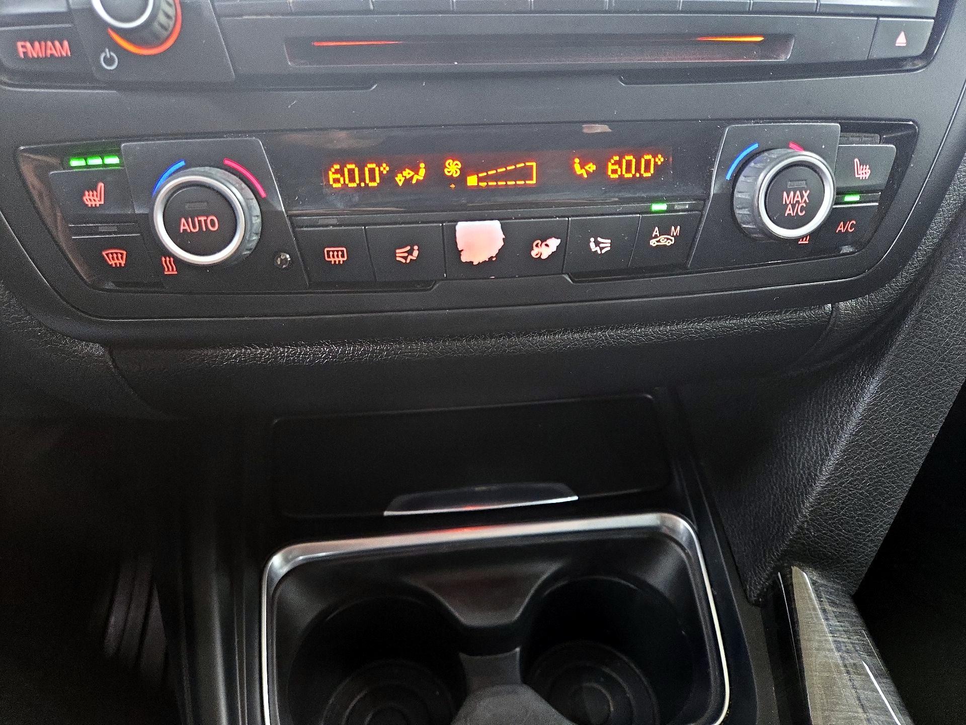 Thumbnail: 2015 BMW 3 Series - 15