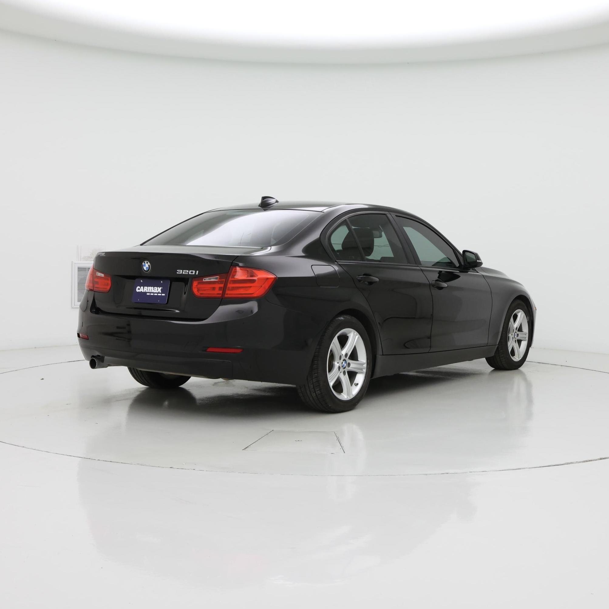 Thumbnail: 2015 BMW 3 Series - 8