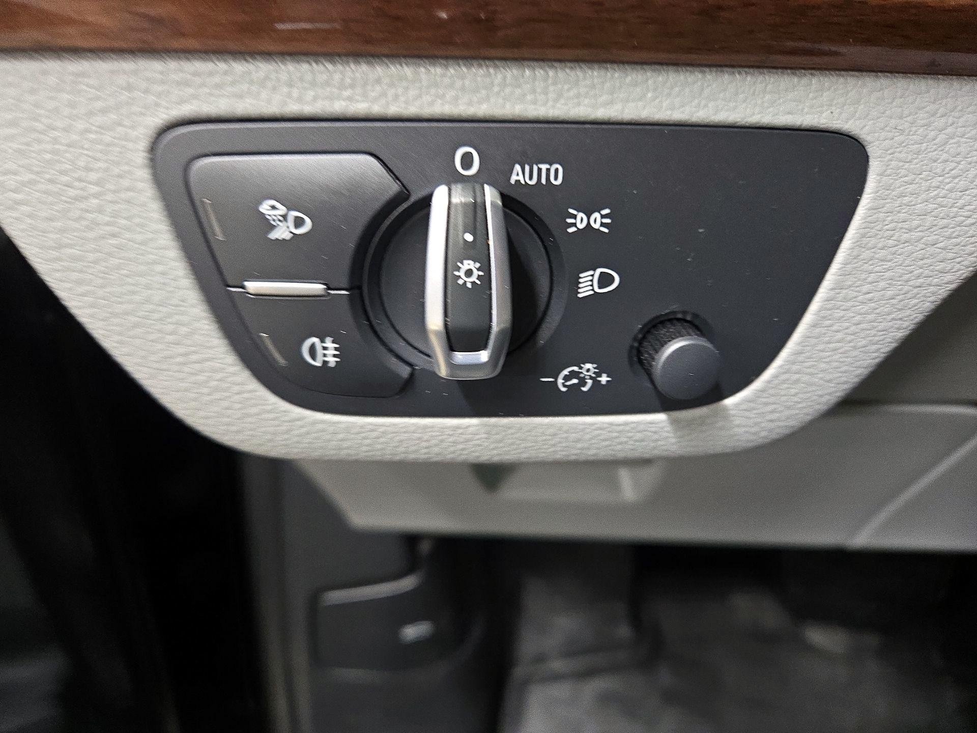 Thumbnail: 2017 Nissan Murano - 13