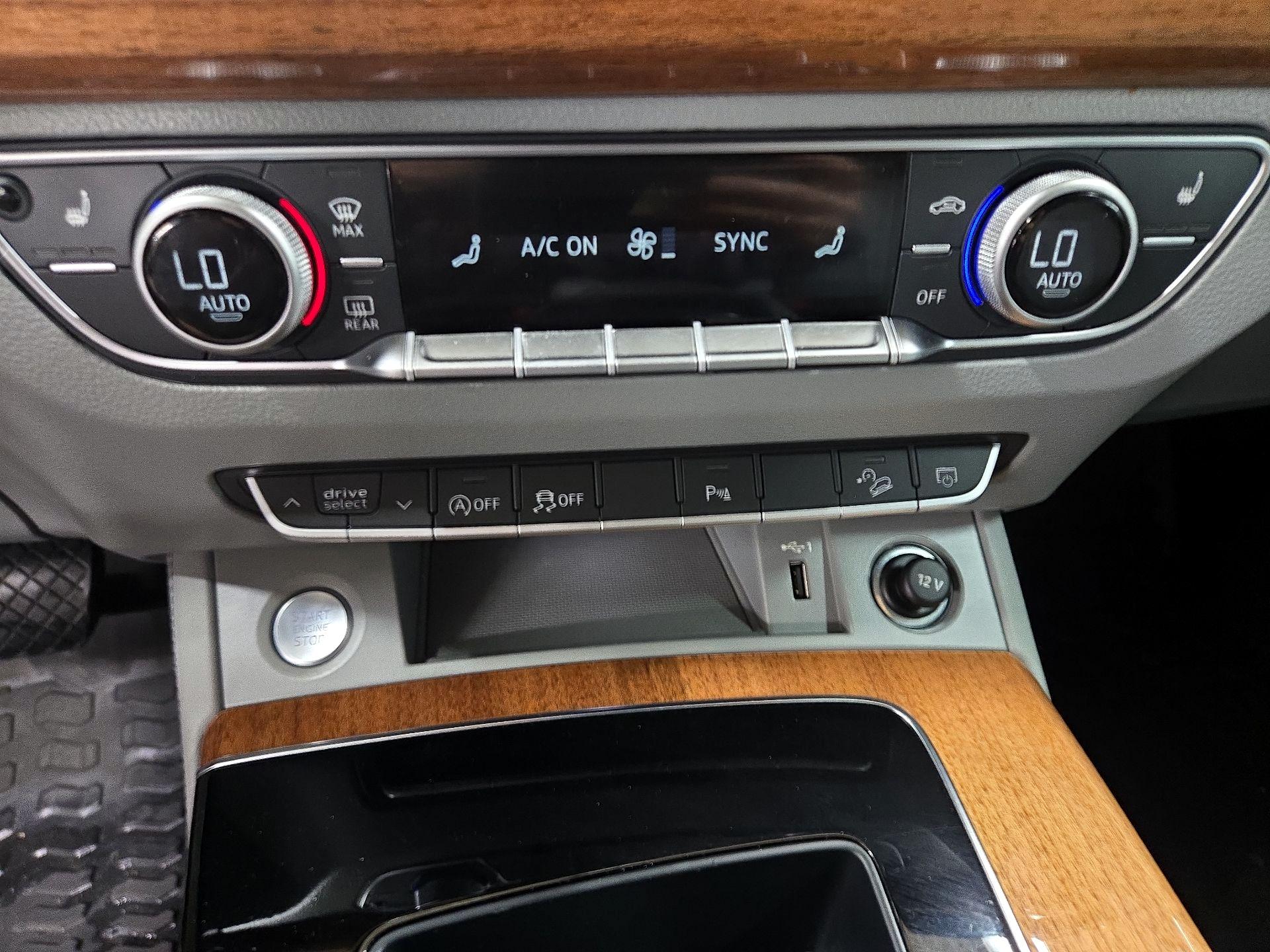 Thumbnail: 2017 Nissan Murano - 15