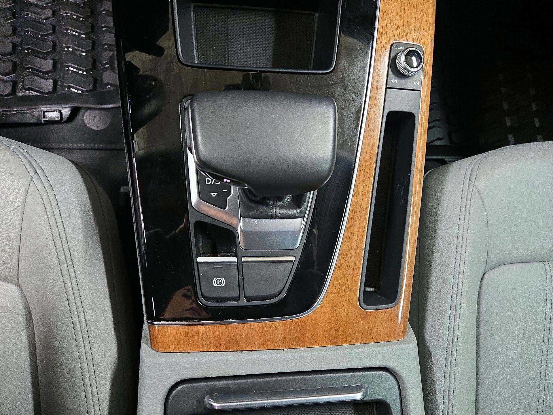 Thumbnail: 2017 Nissan Murano - 16