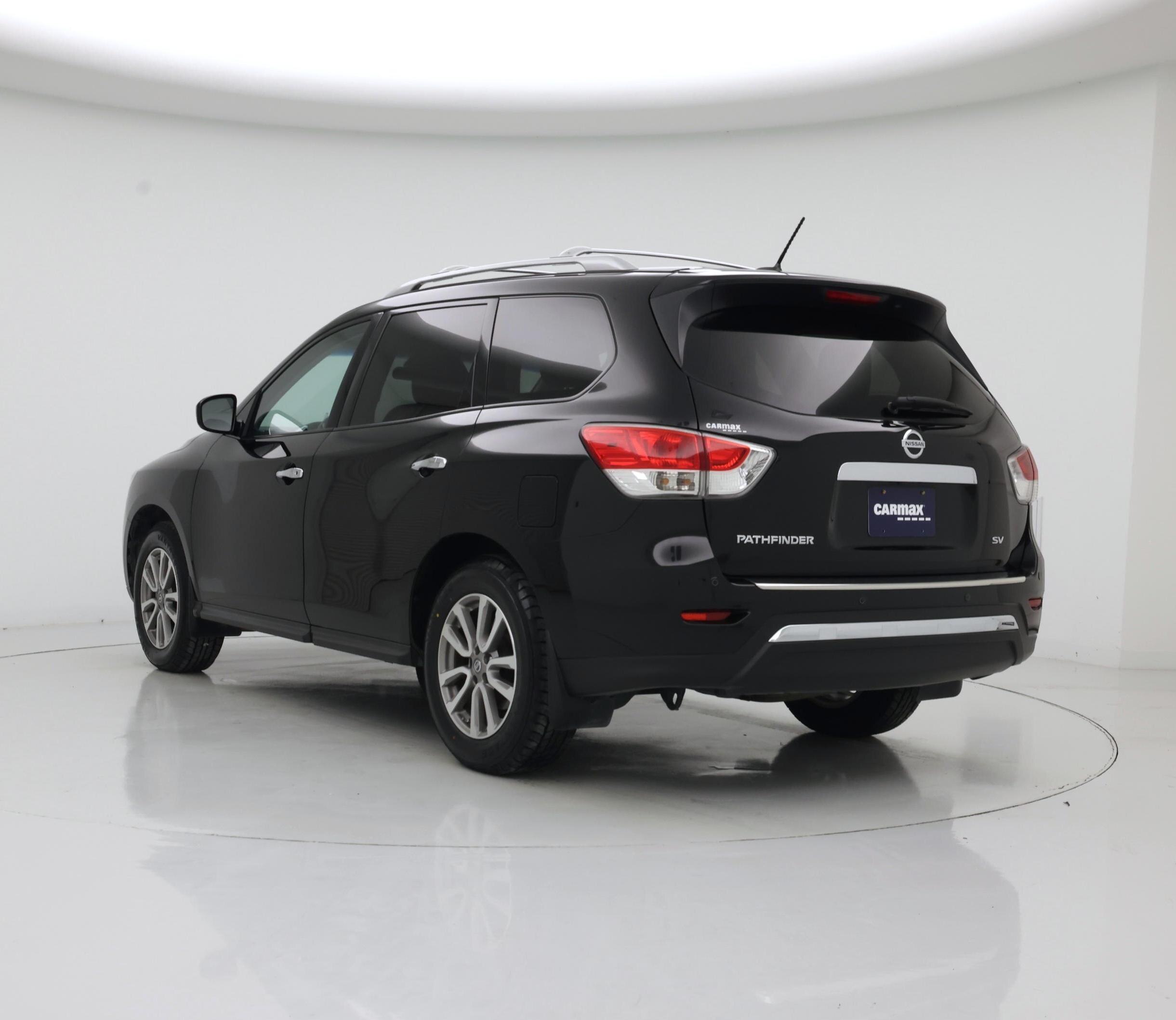 Thumbnail: 2014 Nissan Pathfinder - 2