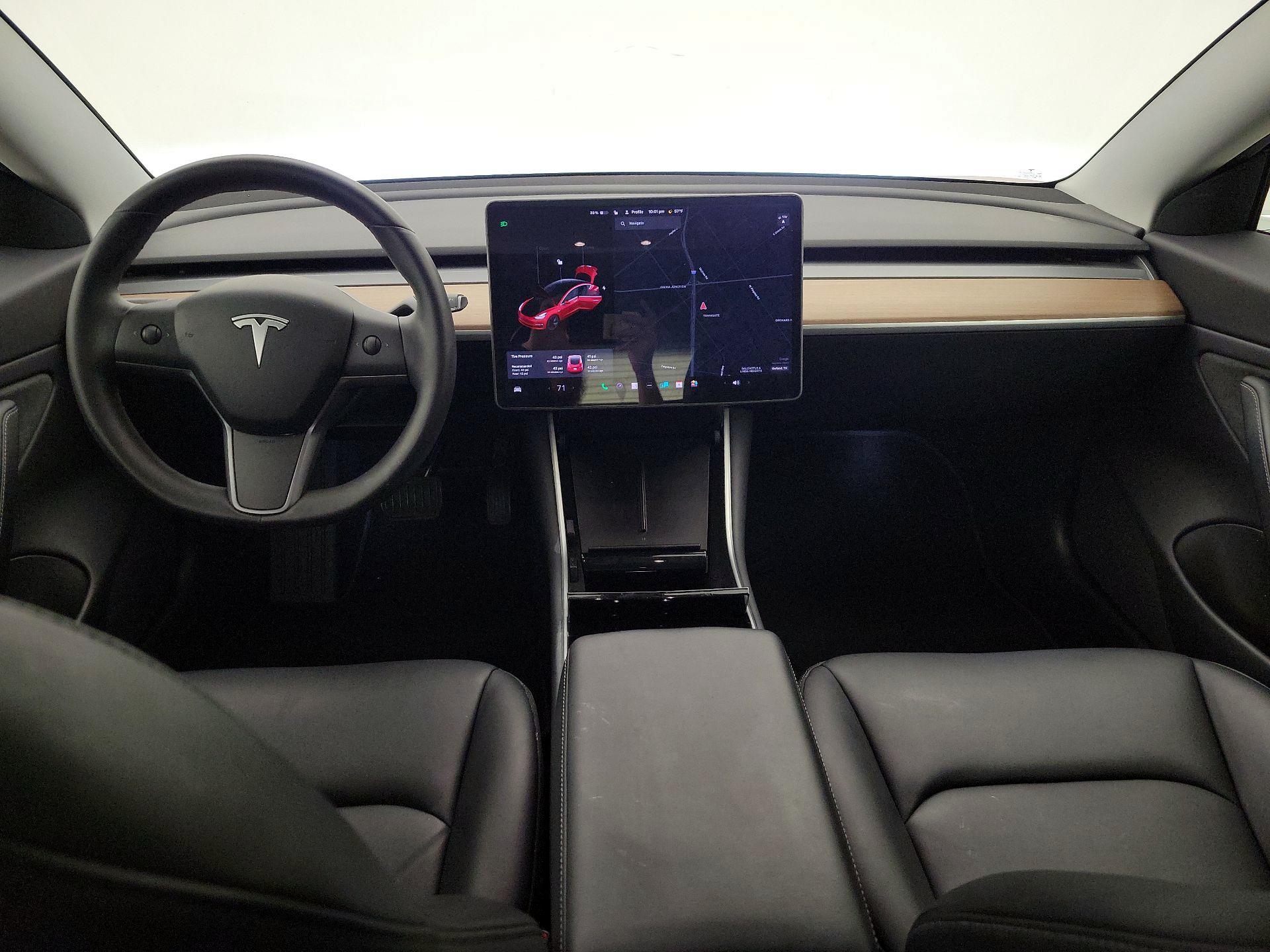 Thumbnail: 2019 Tesla Model 3 - 9