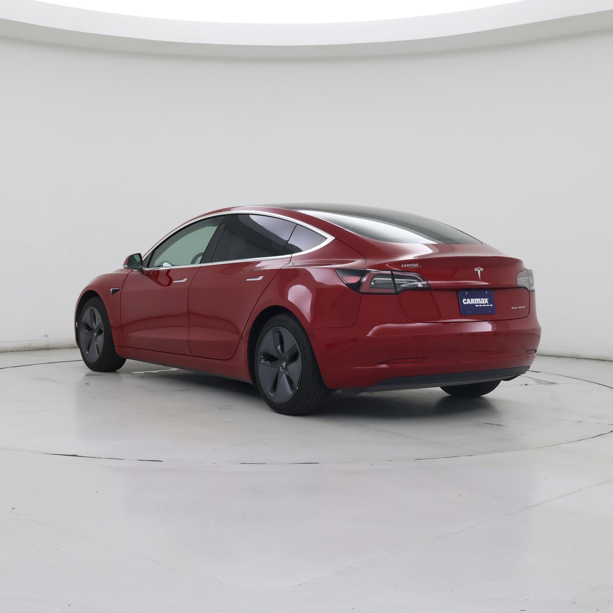 Thumbnail: 2019 Tesla Model 3 - 2