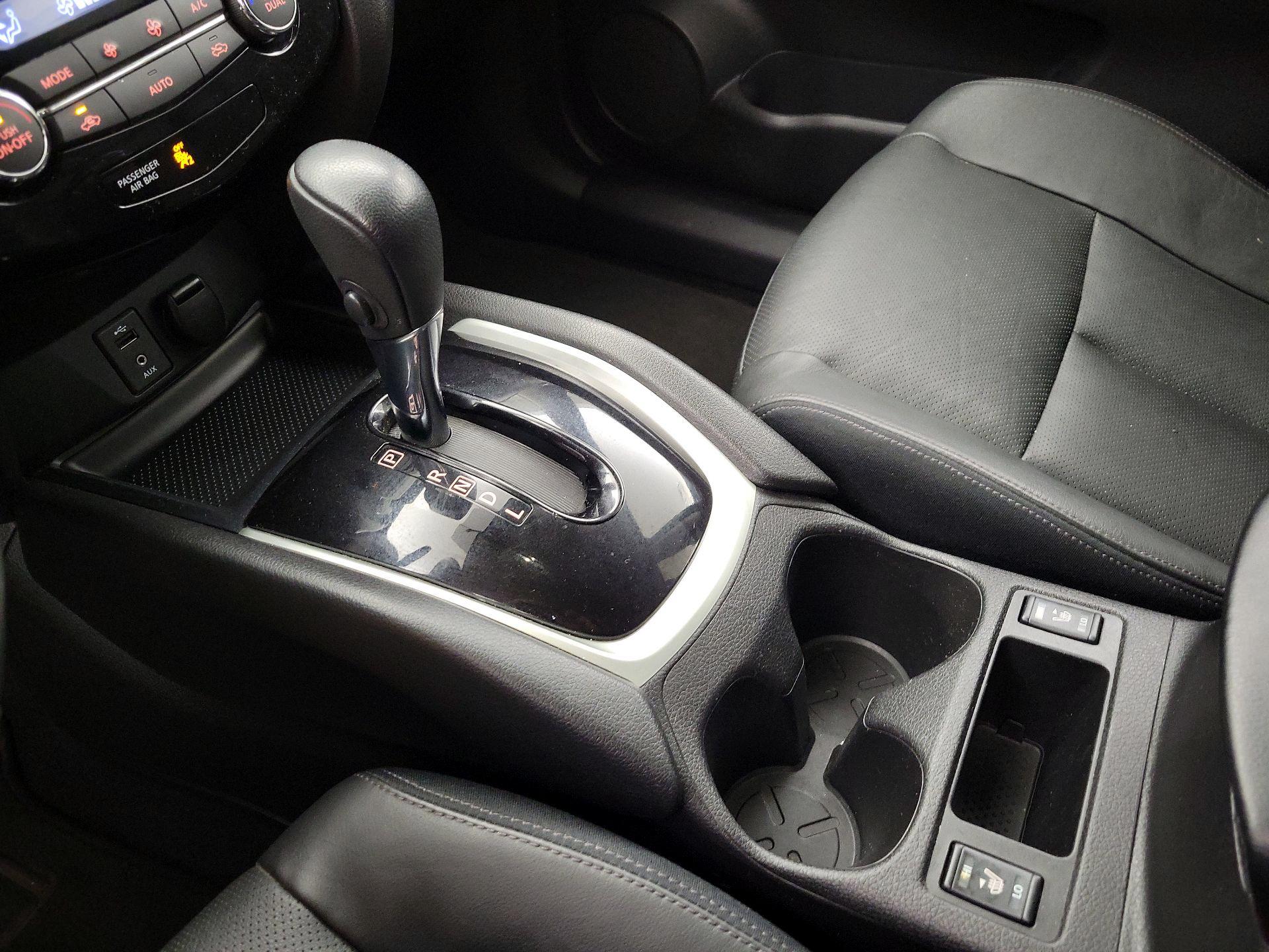 Thumbnail: 2014 Nissan Rogue - 17