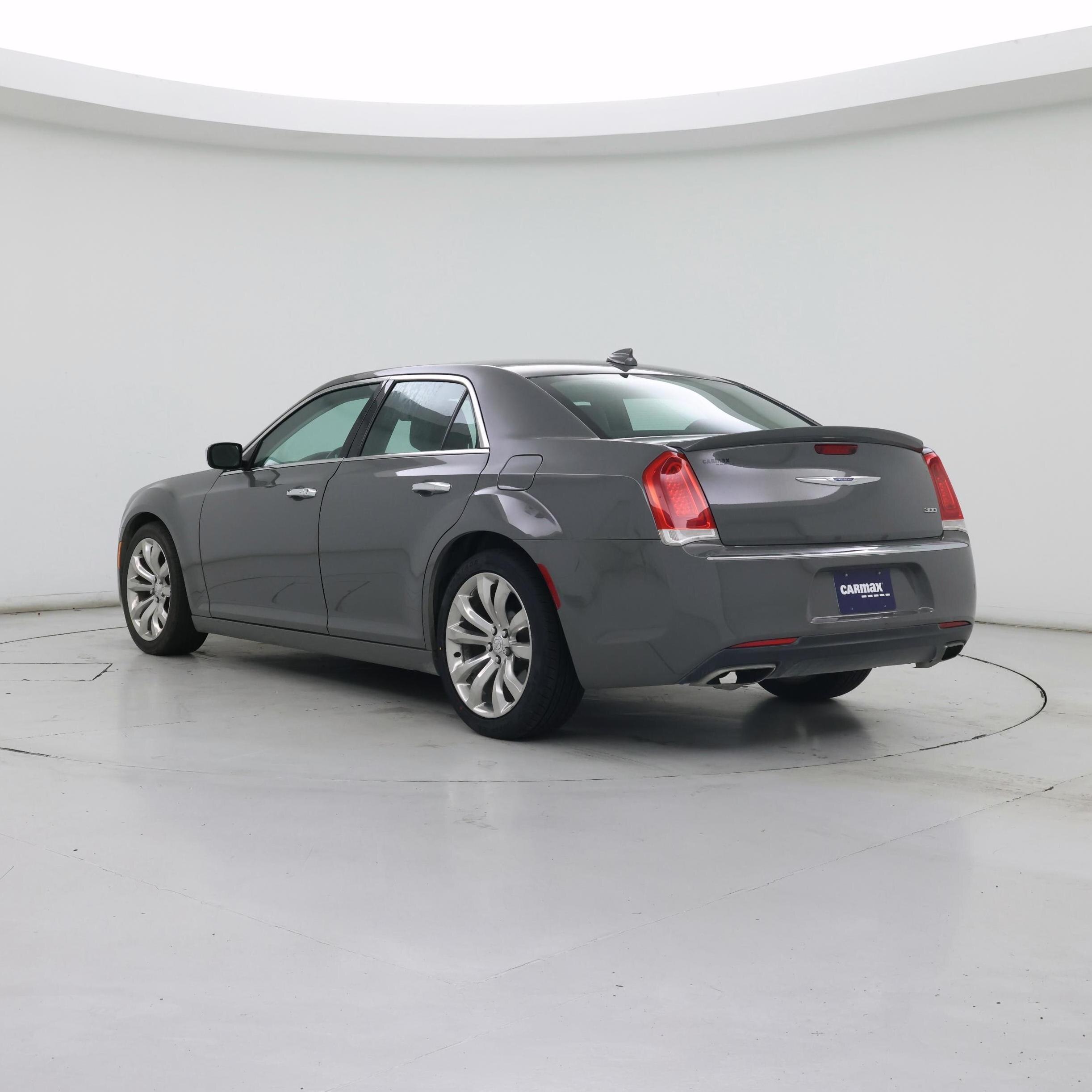 Thumbnail: 2018 Chrysler 300 - 2