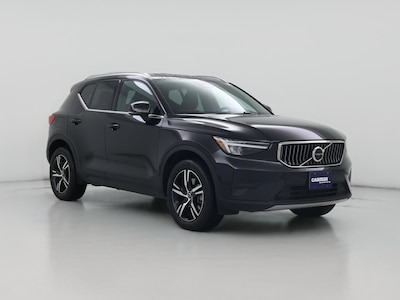 2025 Volvo XC40 B5 Core Bright Theme