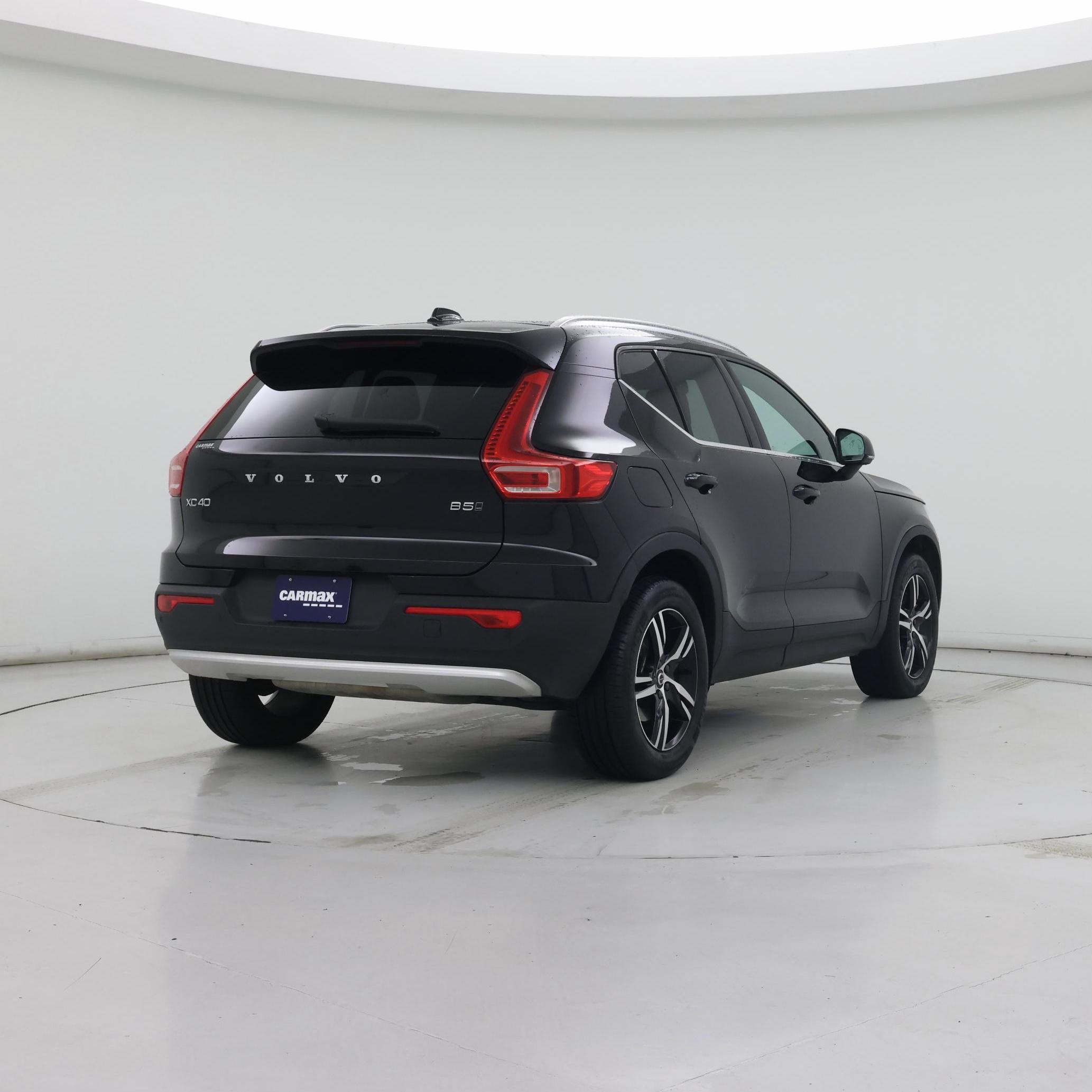 Thumbnail: 2025 Volvo XC40 - 8