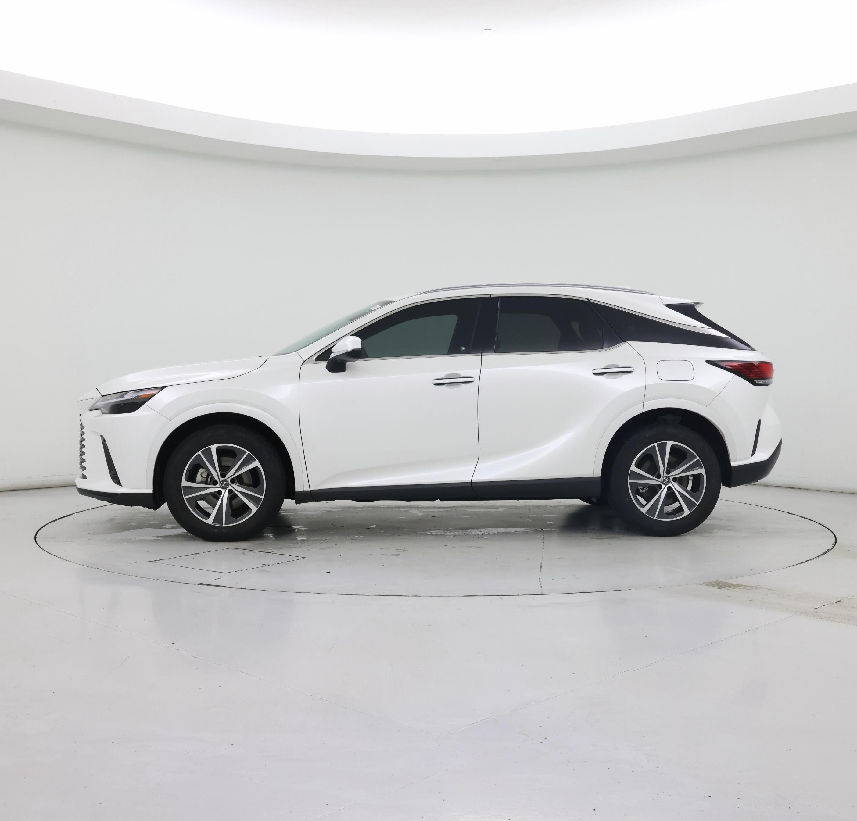 Thumbnail: 2024 Lexus RX - 3