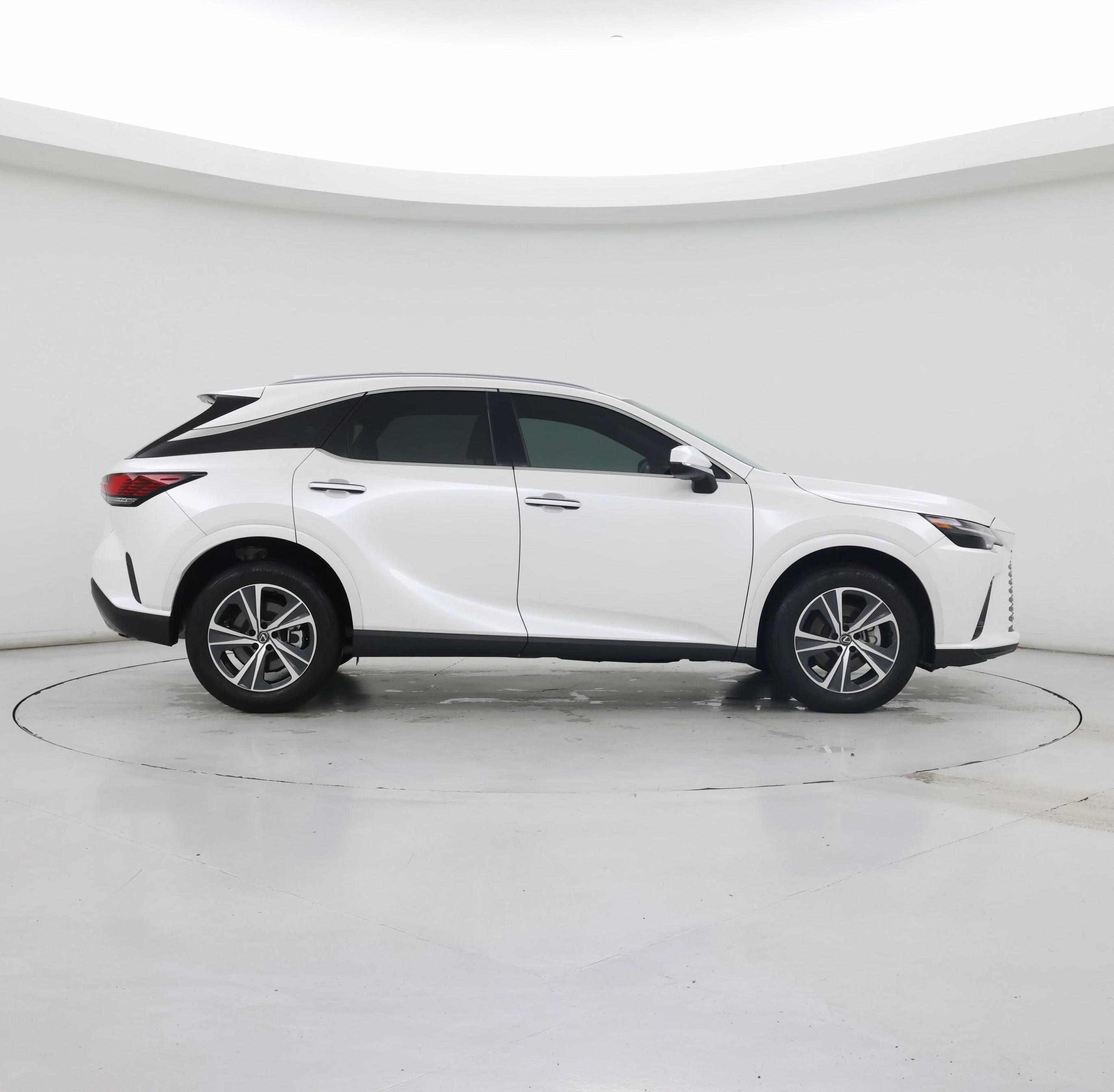 Thumbnail: 2024 Lexus RX - 7