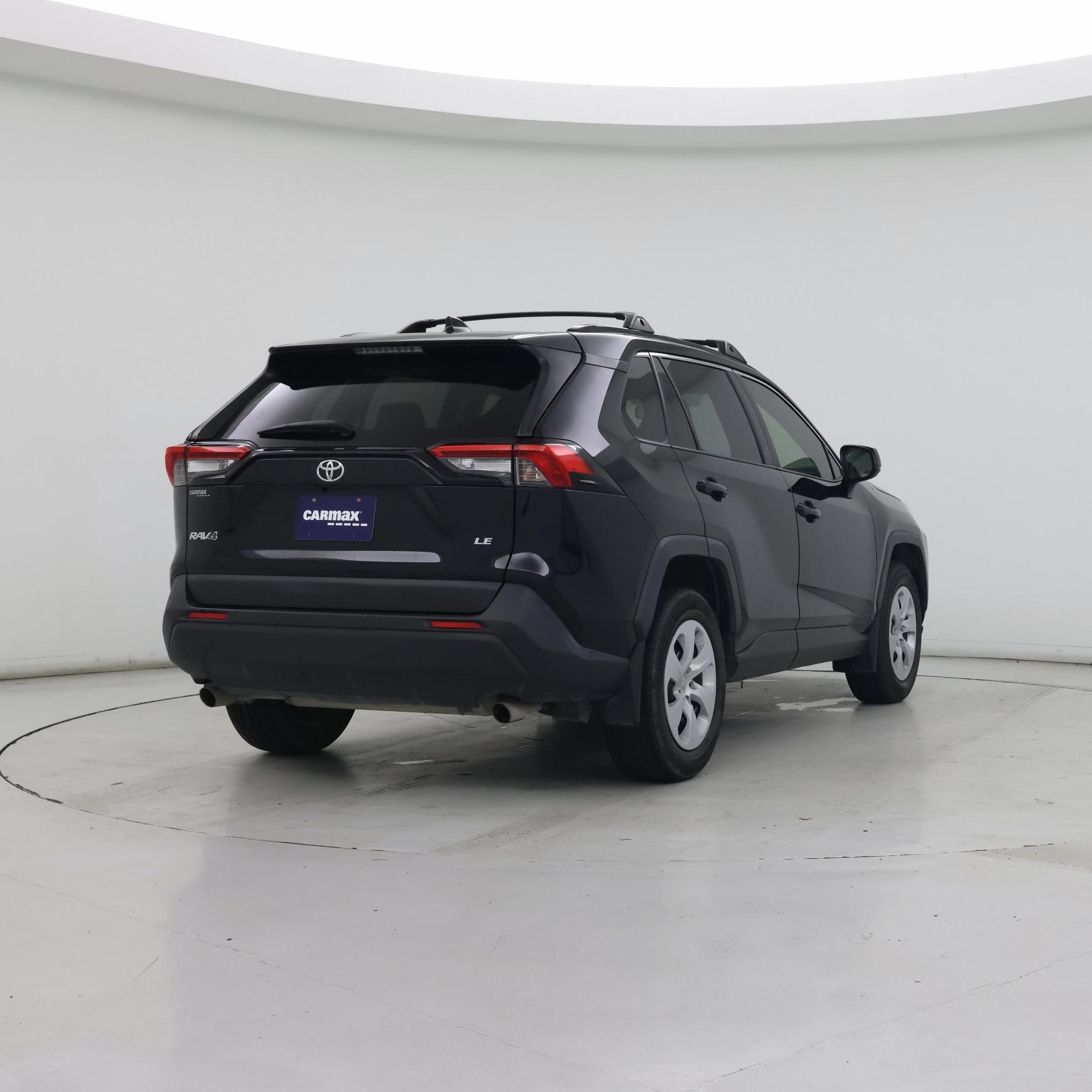 Thumbnail: 2019 Toyota RAV4 - 8