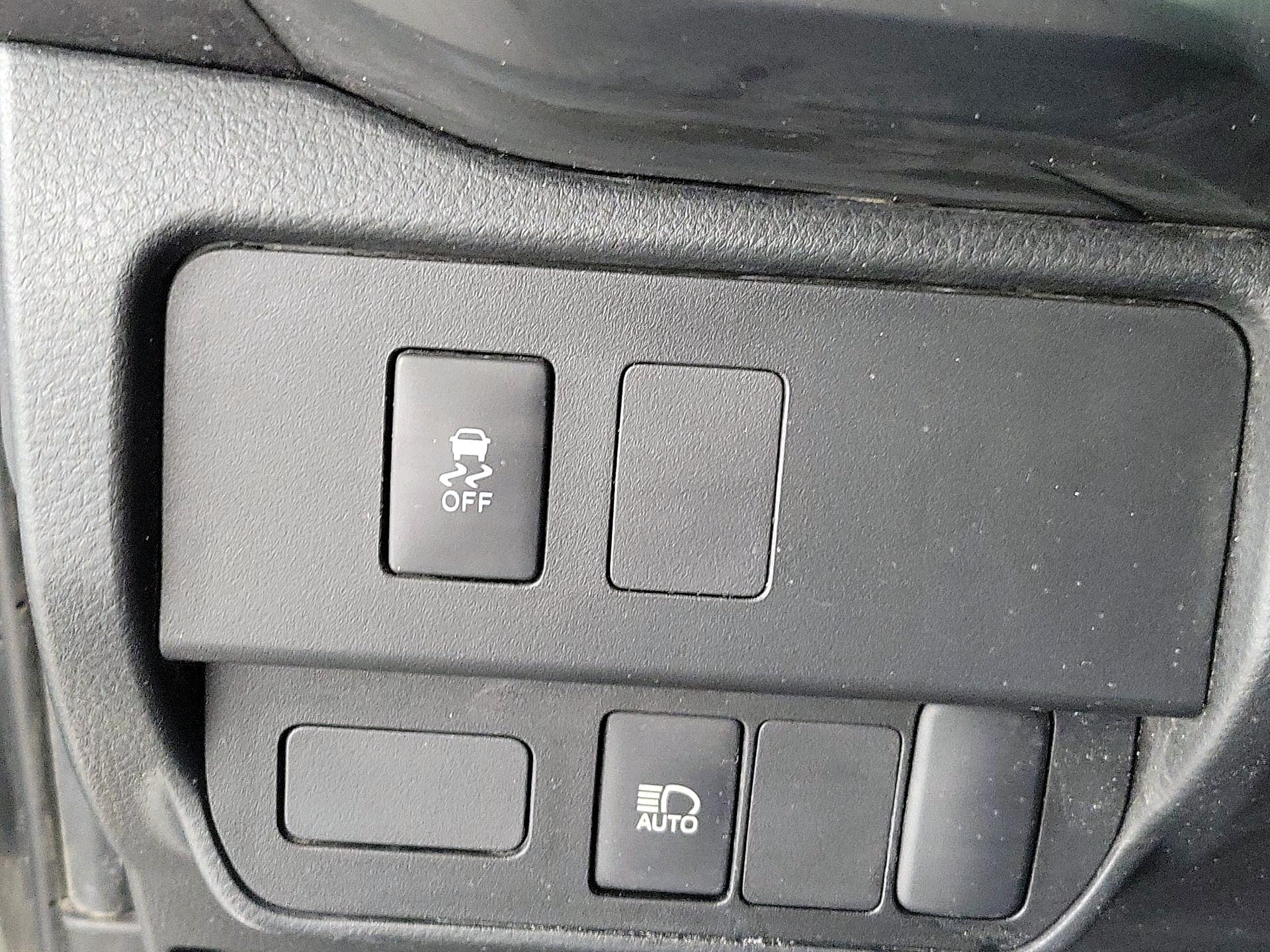 Thumbnail: 2023 Toyota Tacoma - 13