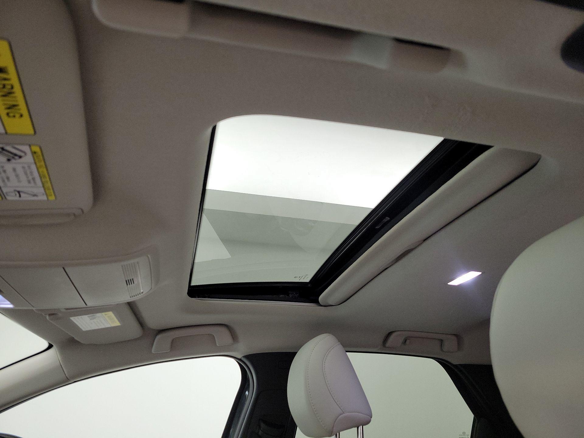 Thumbnail: 2023 Mazda CX-30 - 18