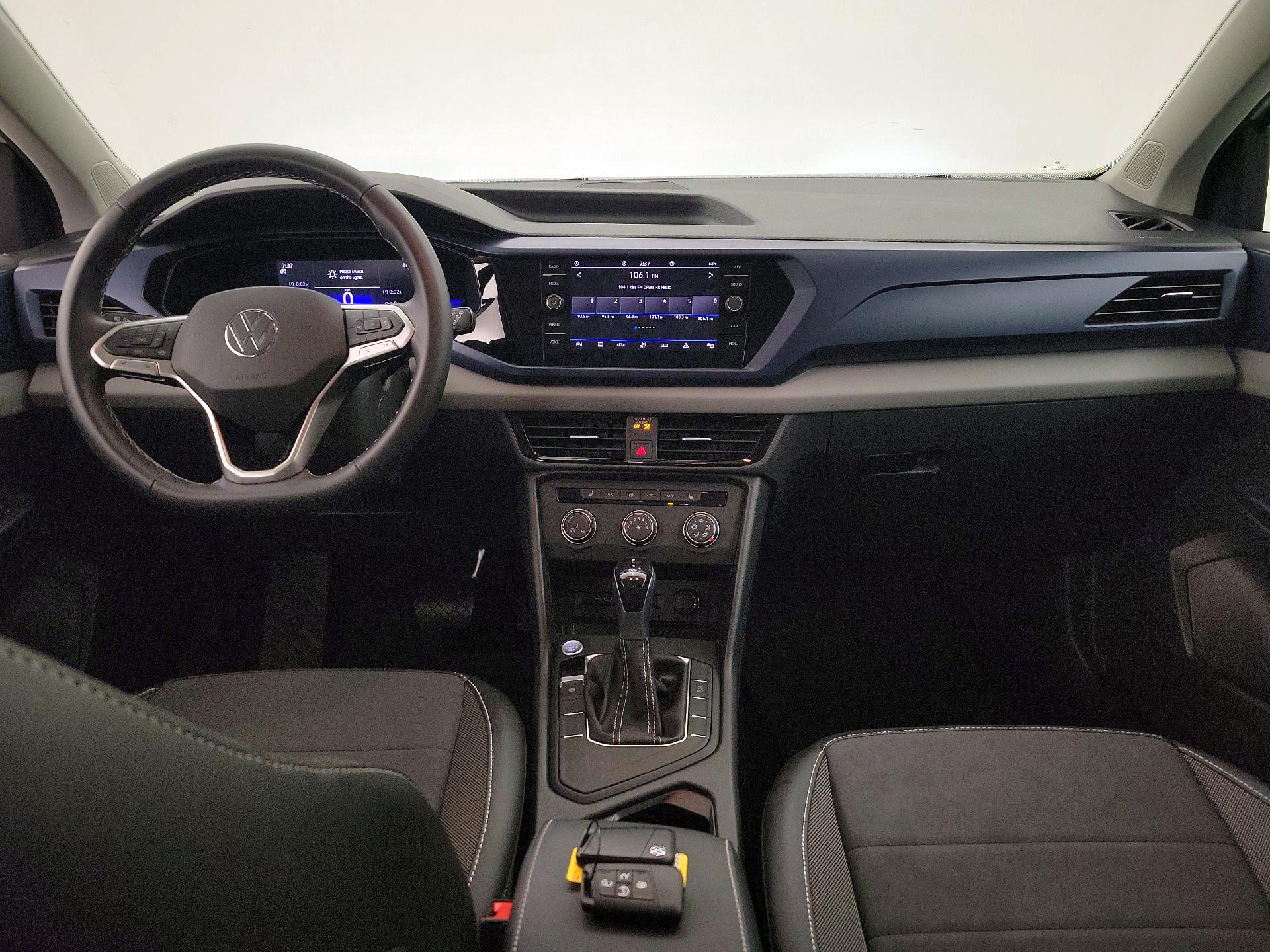 Thumbnail: 2022 Volkswagen Taos - 9