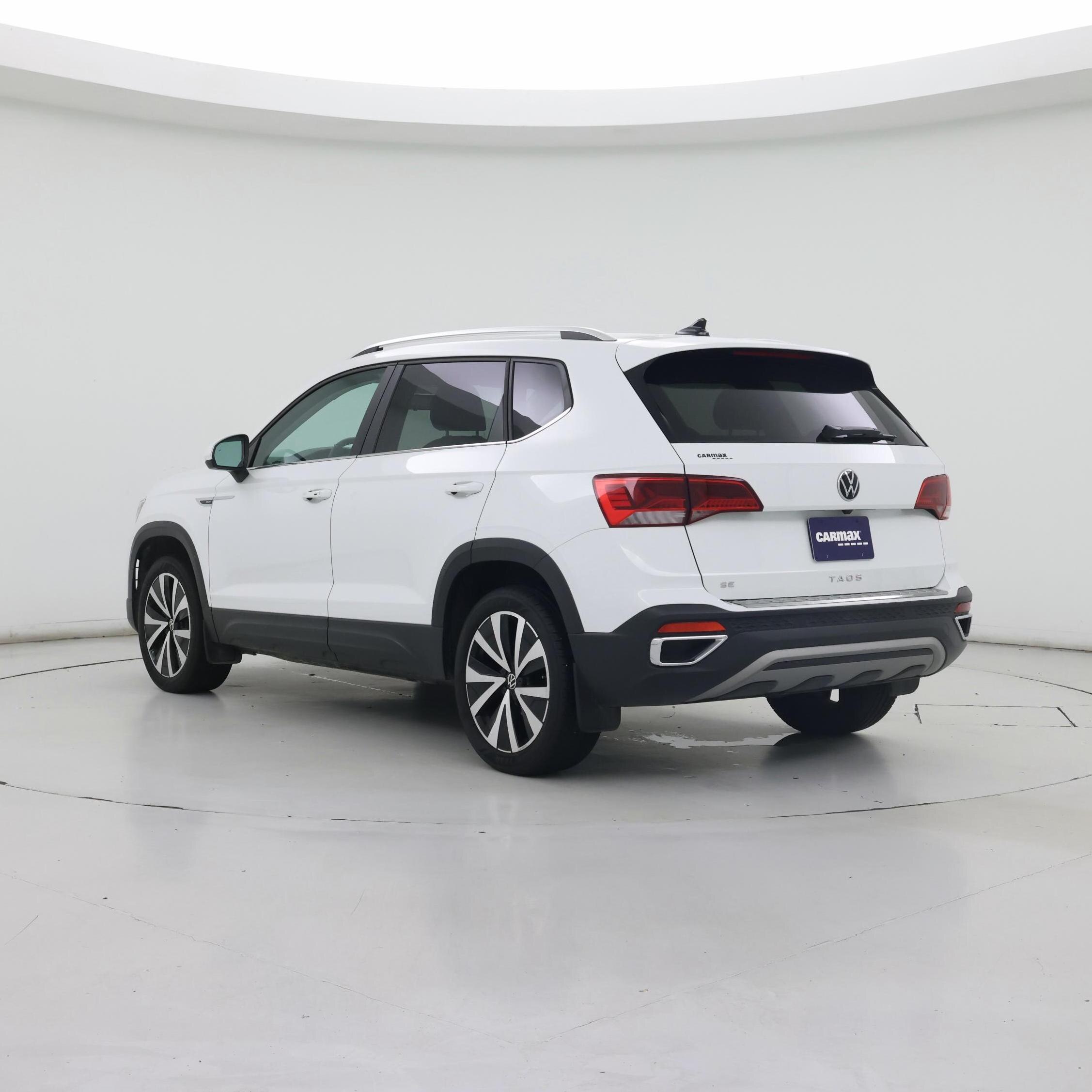 Thumbnail: 2022 Volkswagen Taos - 2