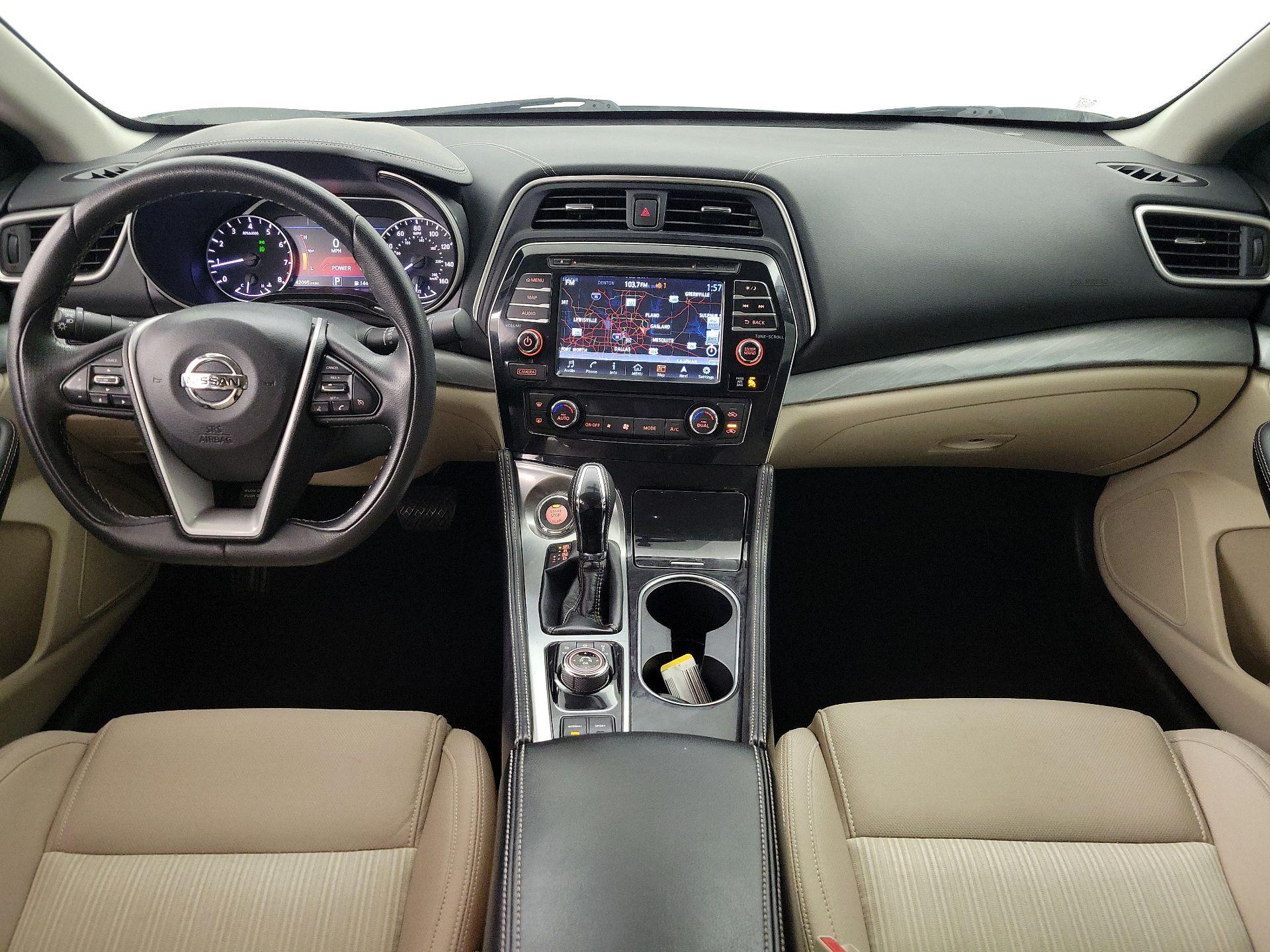 Thumbnail: 2016 Nissan Maxima - 9