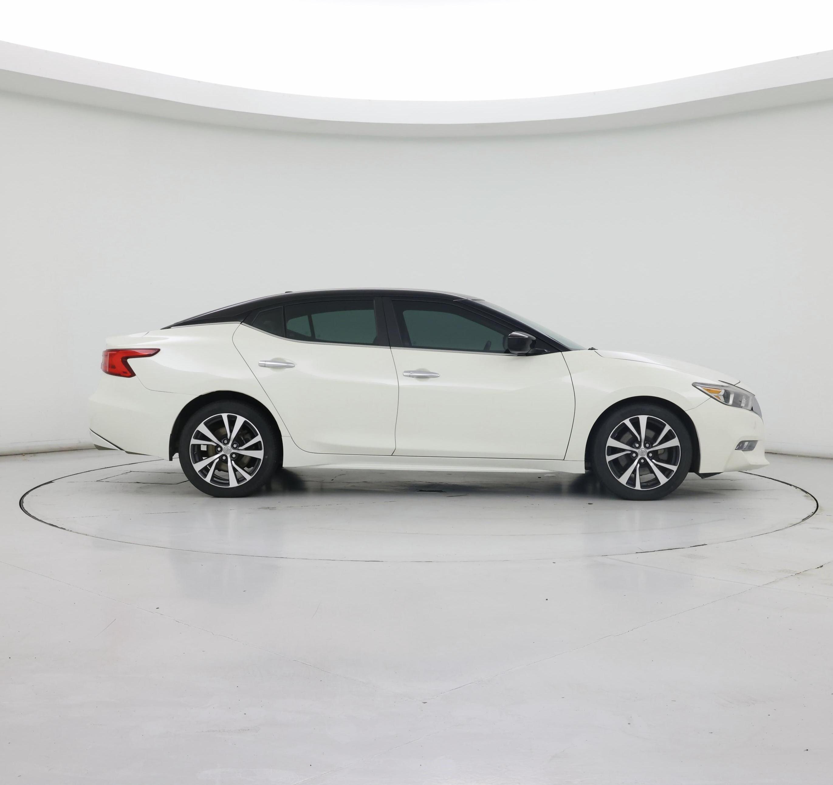 Thumbnail: 2016 Nissan Maxima - 7