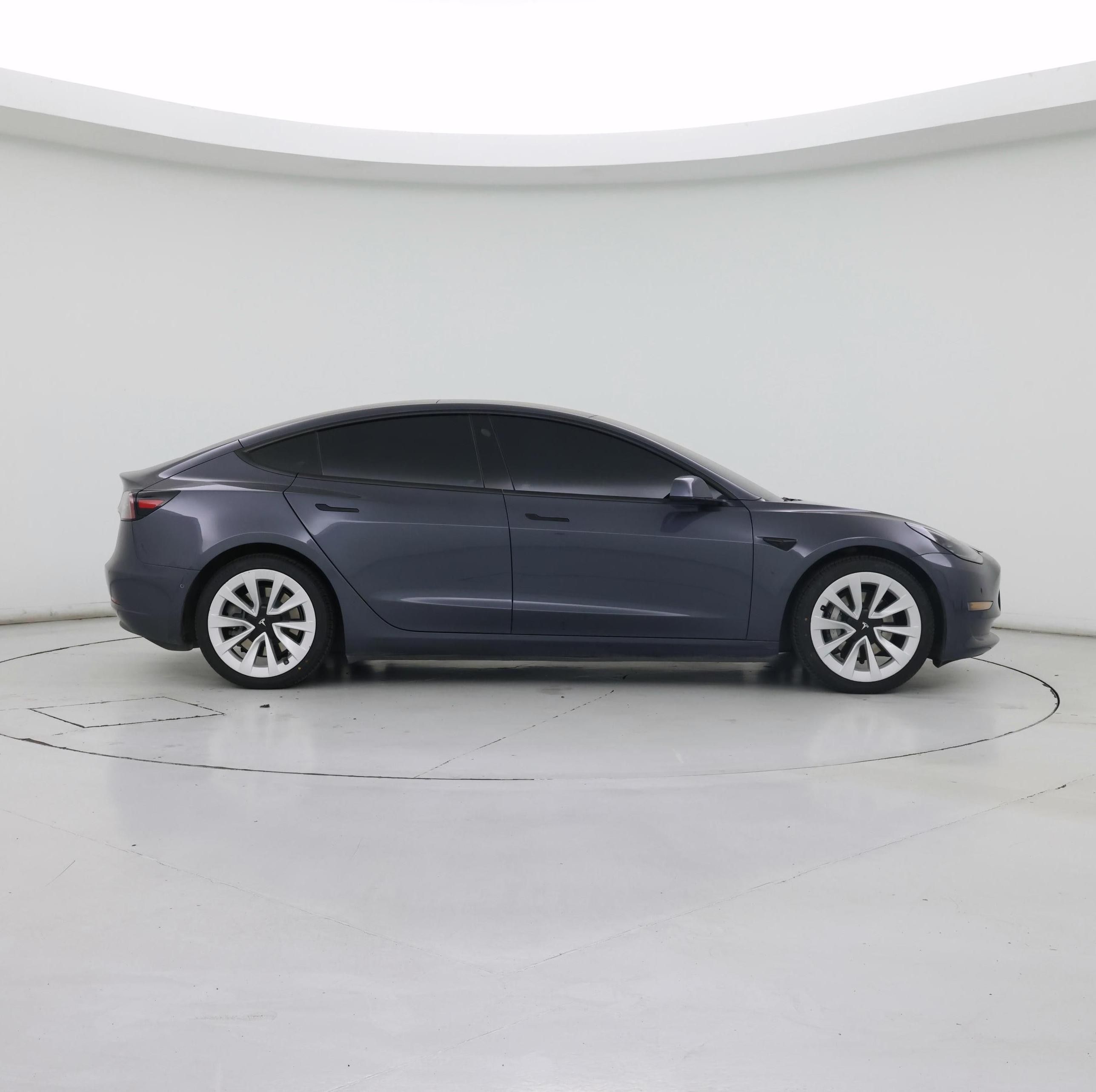 Thumbnail: 2021 Tesla Model 3 - 7