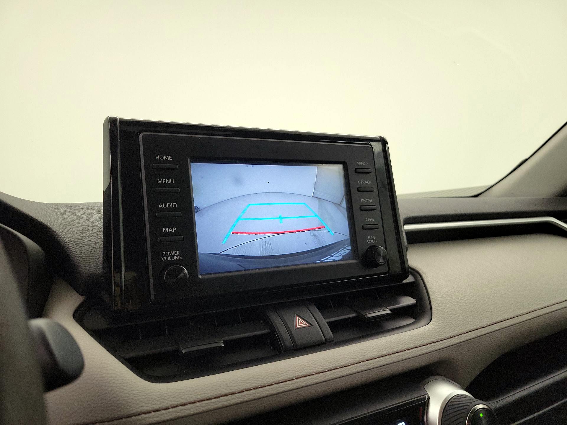 Thumbnail: 2019 Toyota RAV4 - 14