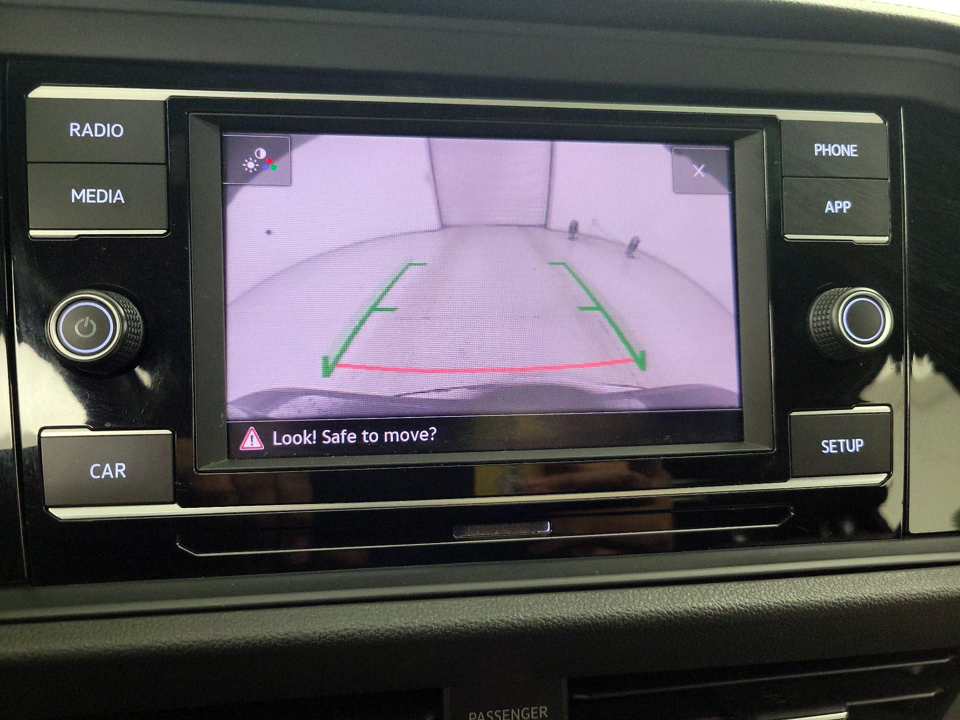 Thumbnail: 2019 Volkswagen Jetta - 14