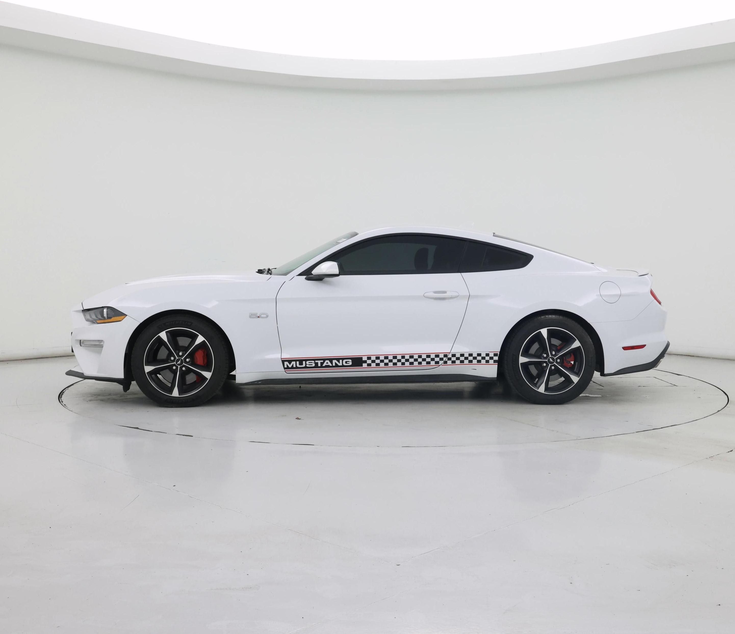 Thumbnail: 2021 Ford Mustang - 3