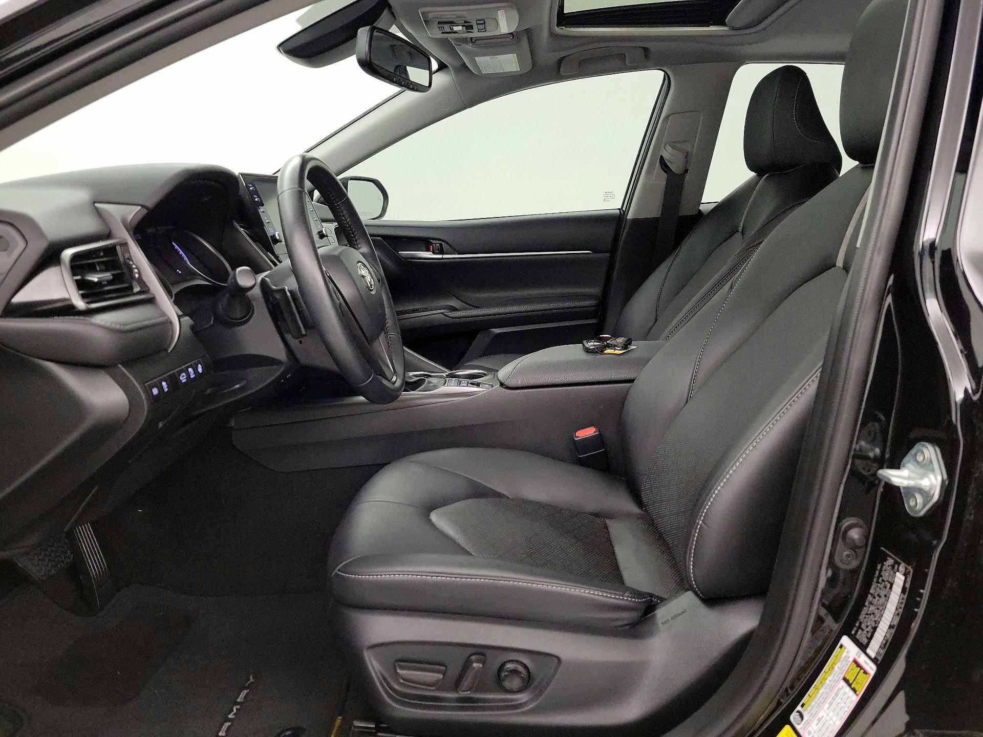 Thumbnail: 2023 Toyota Camry - 11