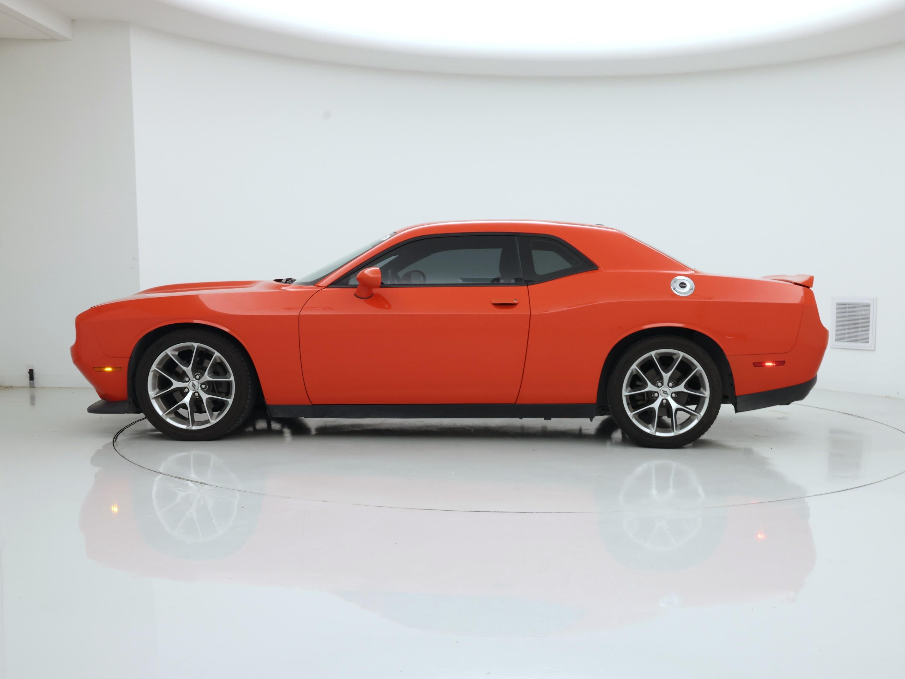 Thumbnail: 2020 Dodge Challenger - 3