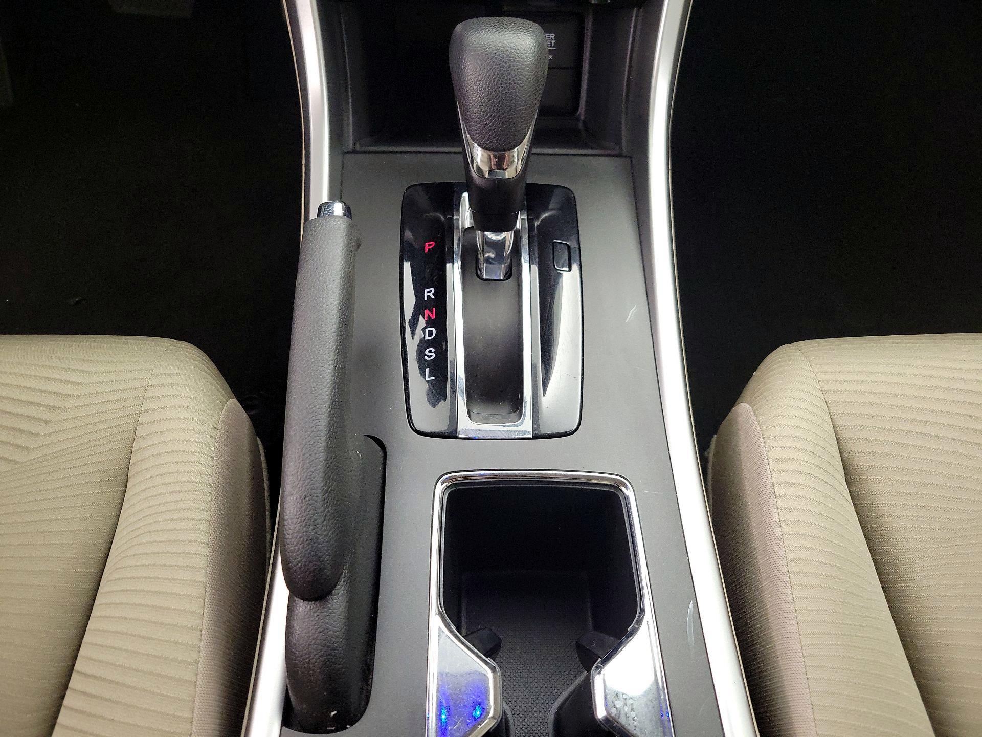 Thumbnail: 2014 Honda Accord - 17