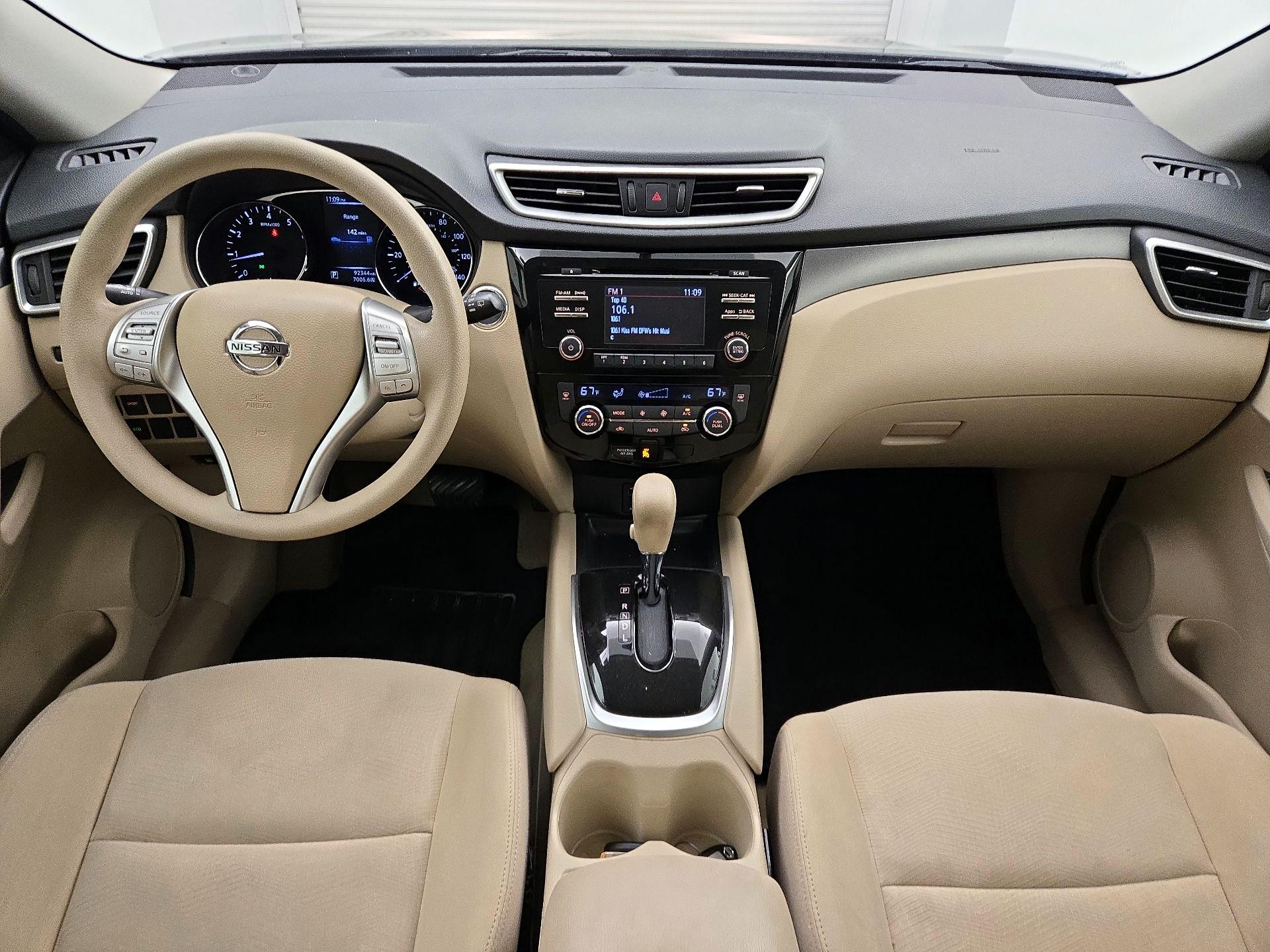 Thumbnail: 2015 Nissan Rogue - 9