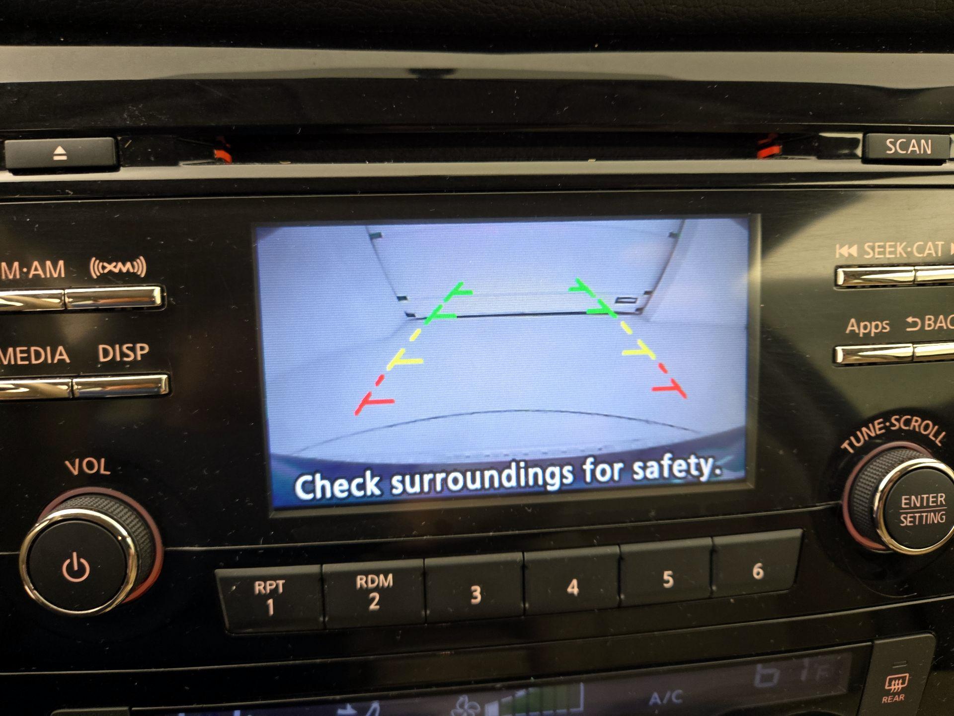 Thumbnail: 2015 Nissan Rogue - 14