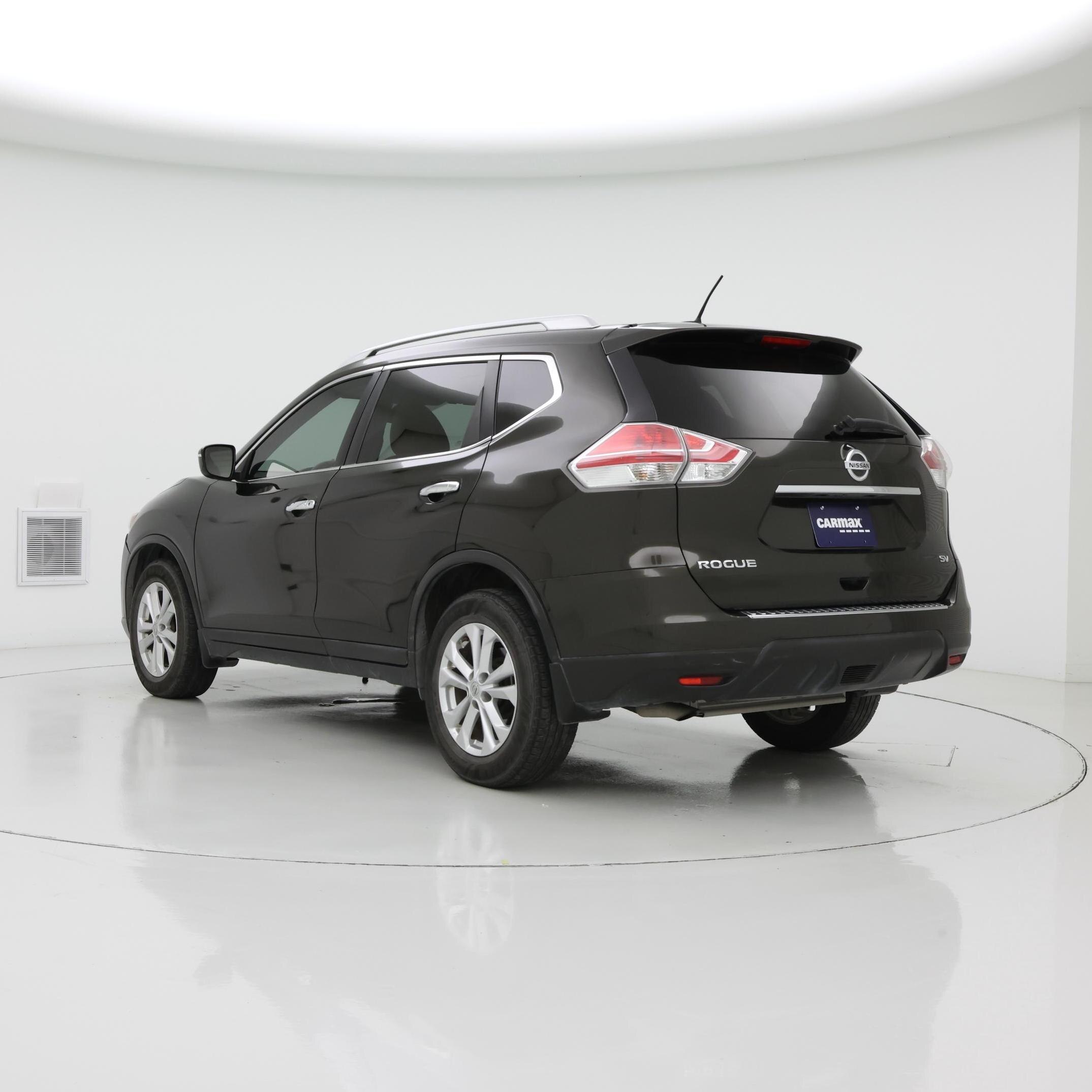 Thumbnail: 2015 Nissan Rogue - 2
