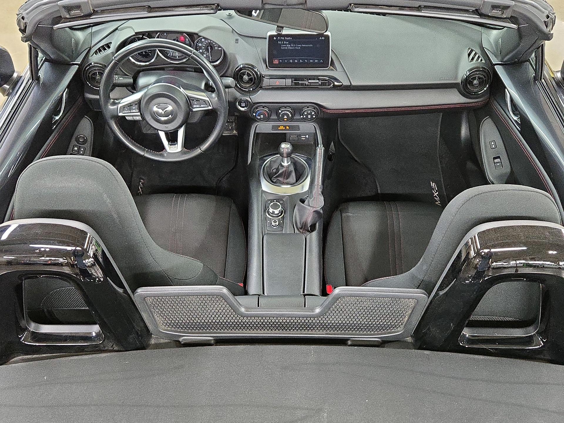 Thumbnail: 2016 Mazda MX-5 Miata - 9