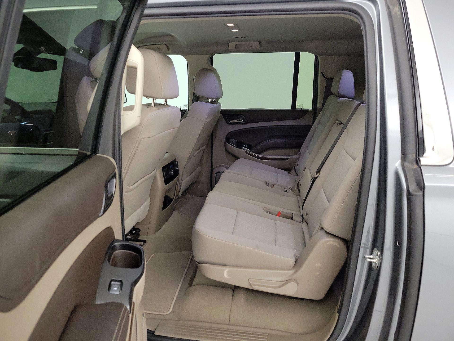 Thumbnail: 2020 Chevrolet Suburban - 19