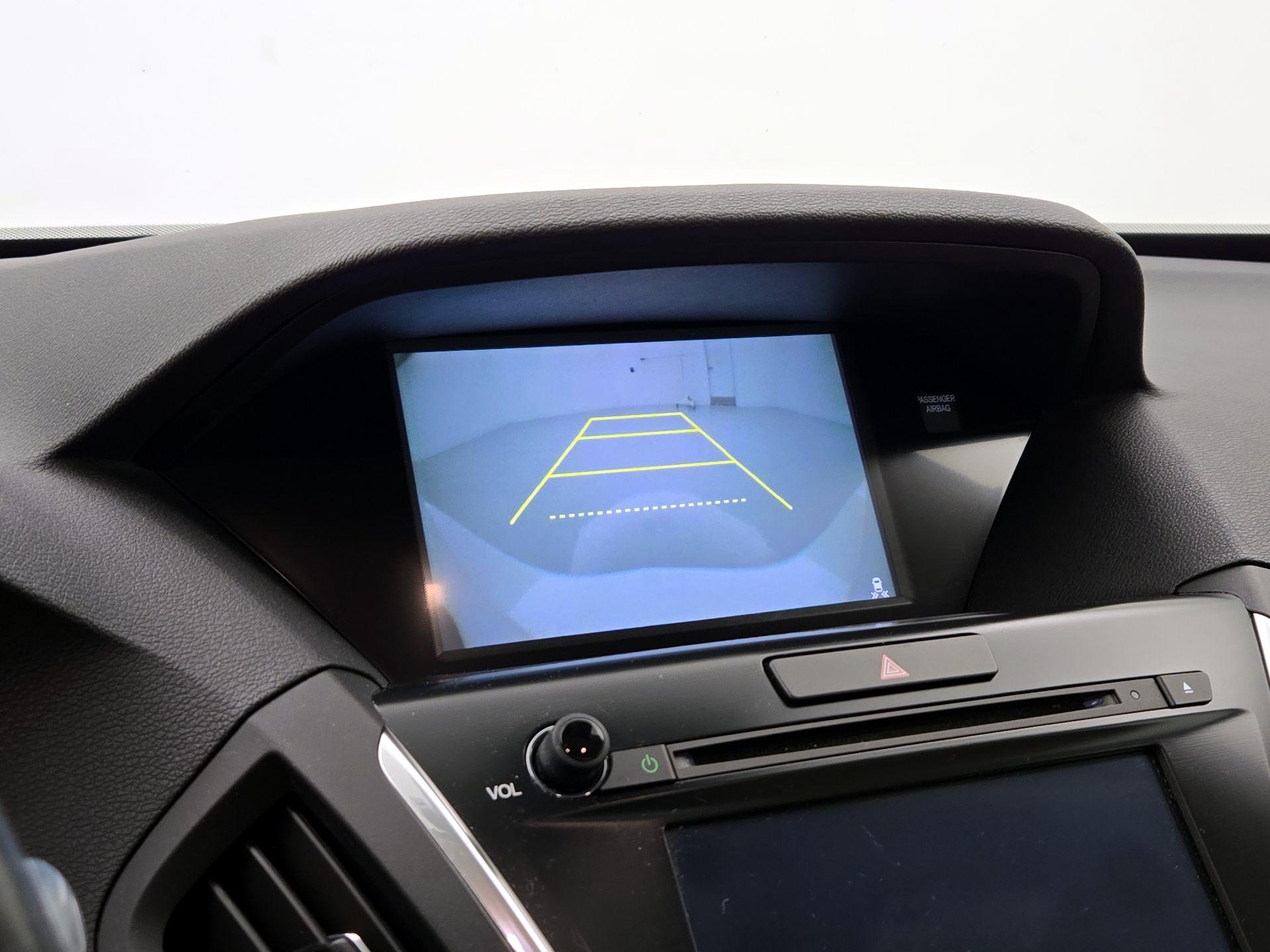 Thumbnail: 2017 Acura MDX - 15