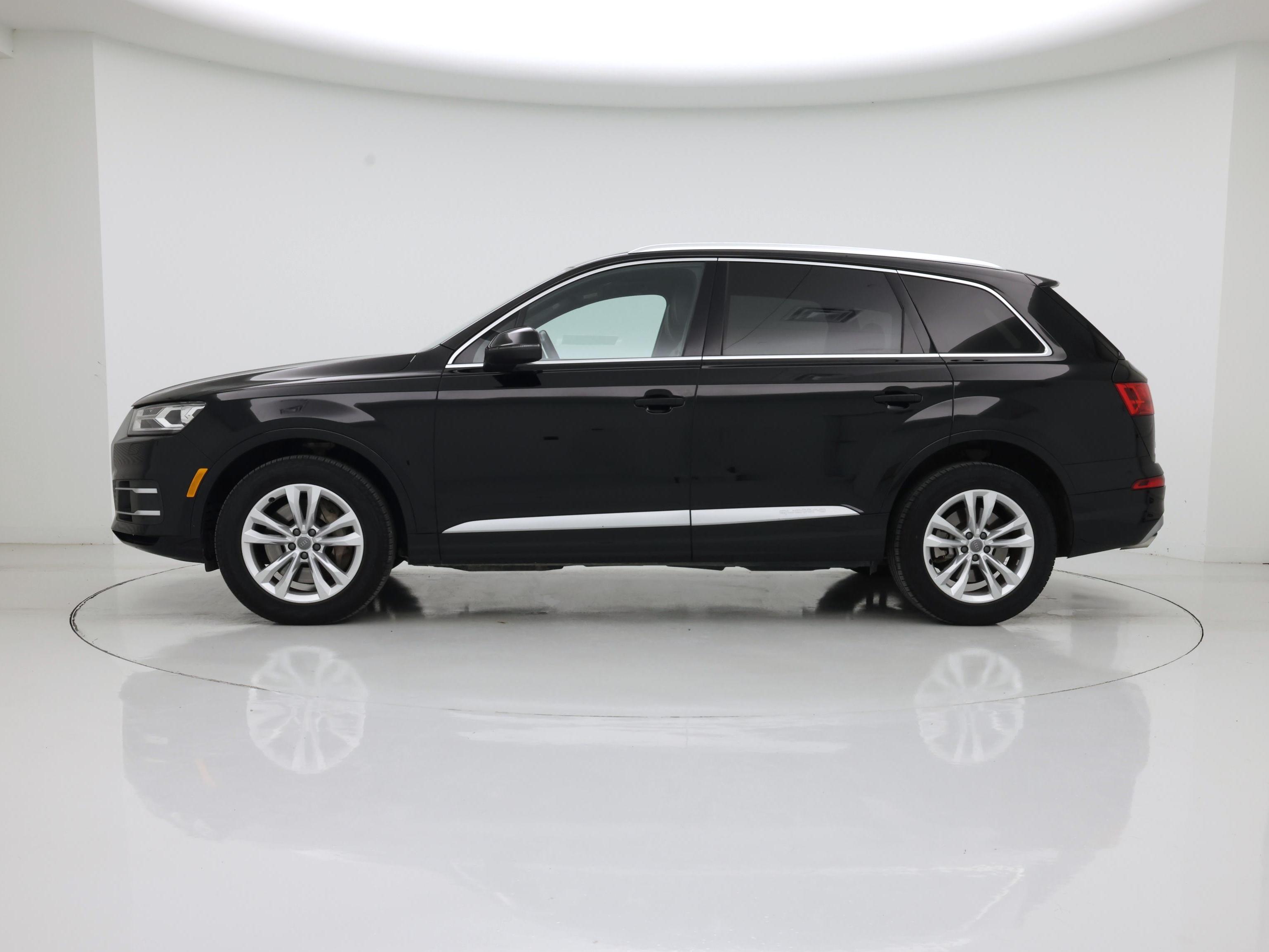 Thumbnail: 2017 Audi Q7 - 3