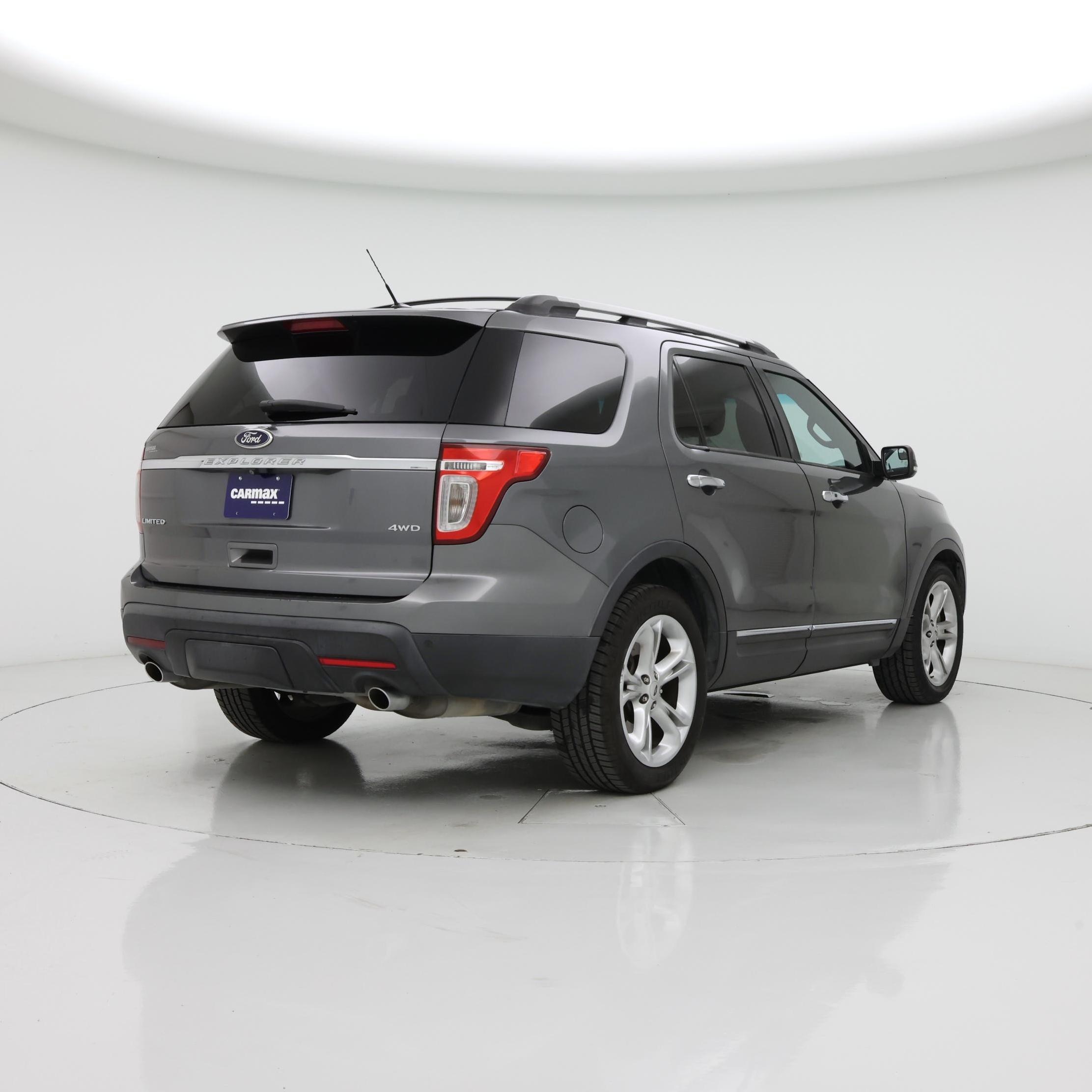 Thumbnail: 2014 Ford Explorer - 8