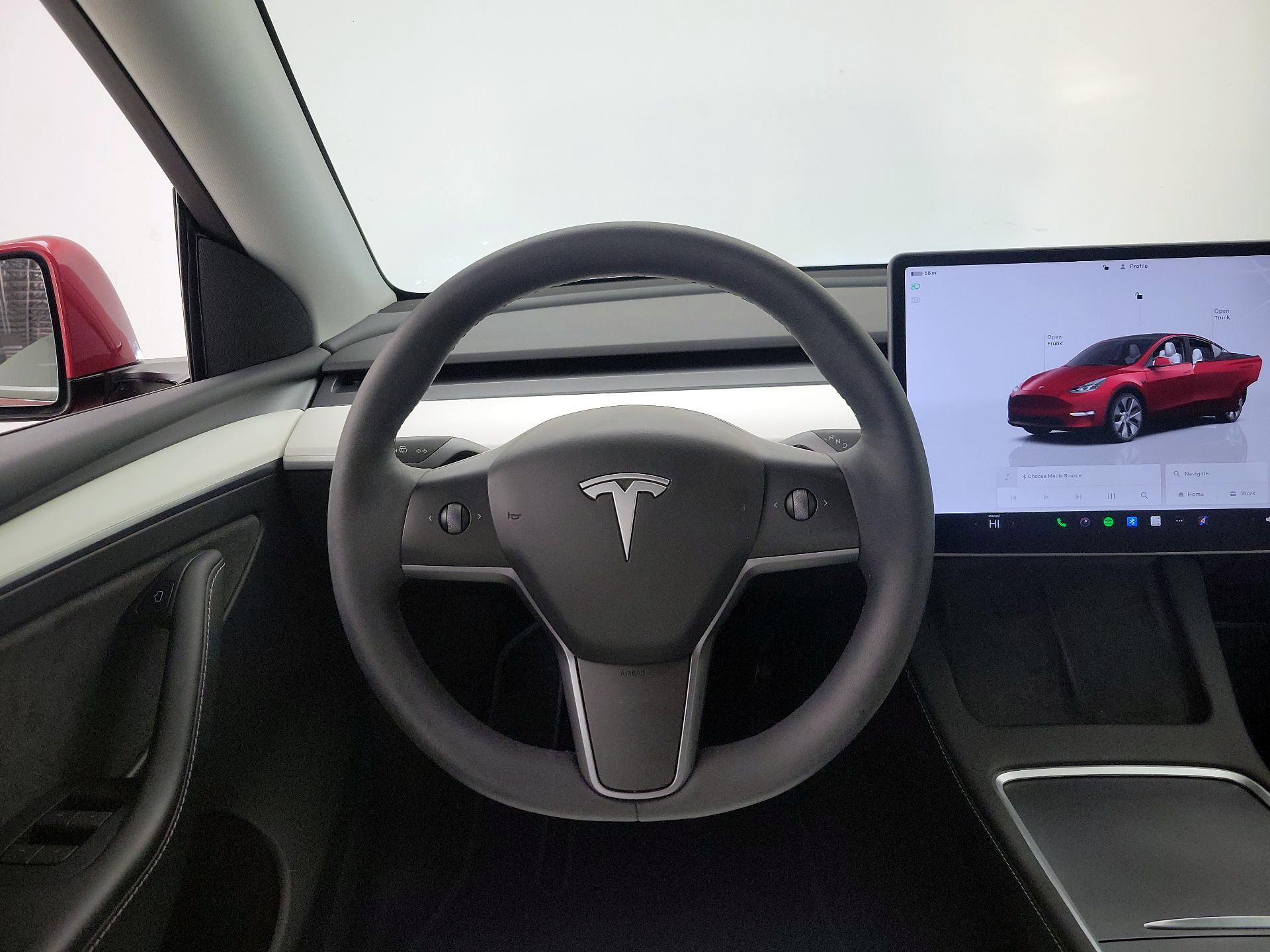 Thumbnail: 2023 Tesla Model Y - 10