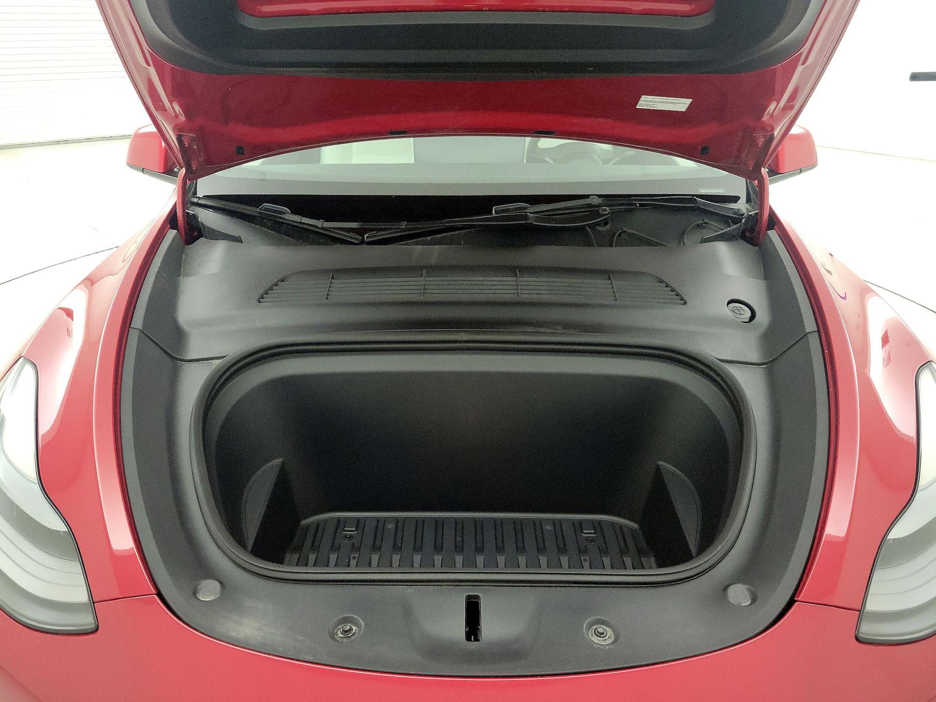 Thumbnail: 2023 Tesla Model Y - 19