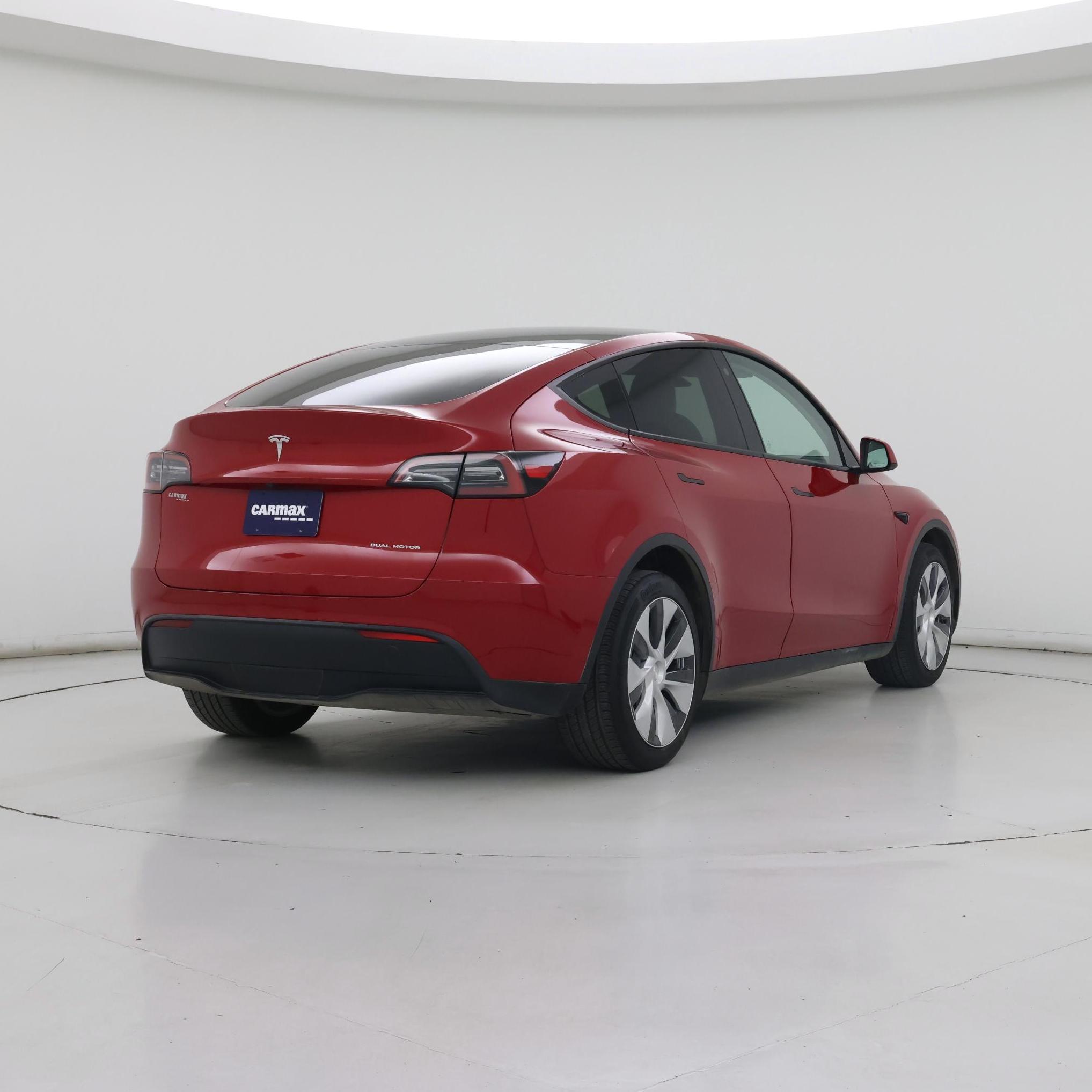 Thumbnail: 2023 Tesla Model Y - 8